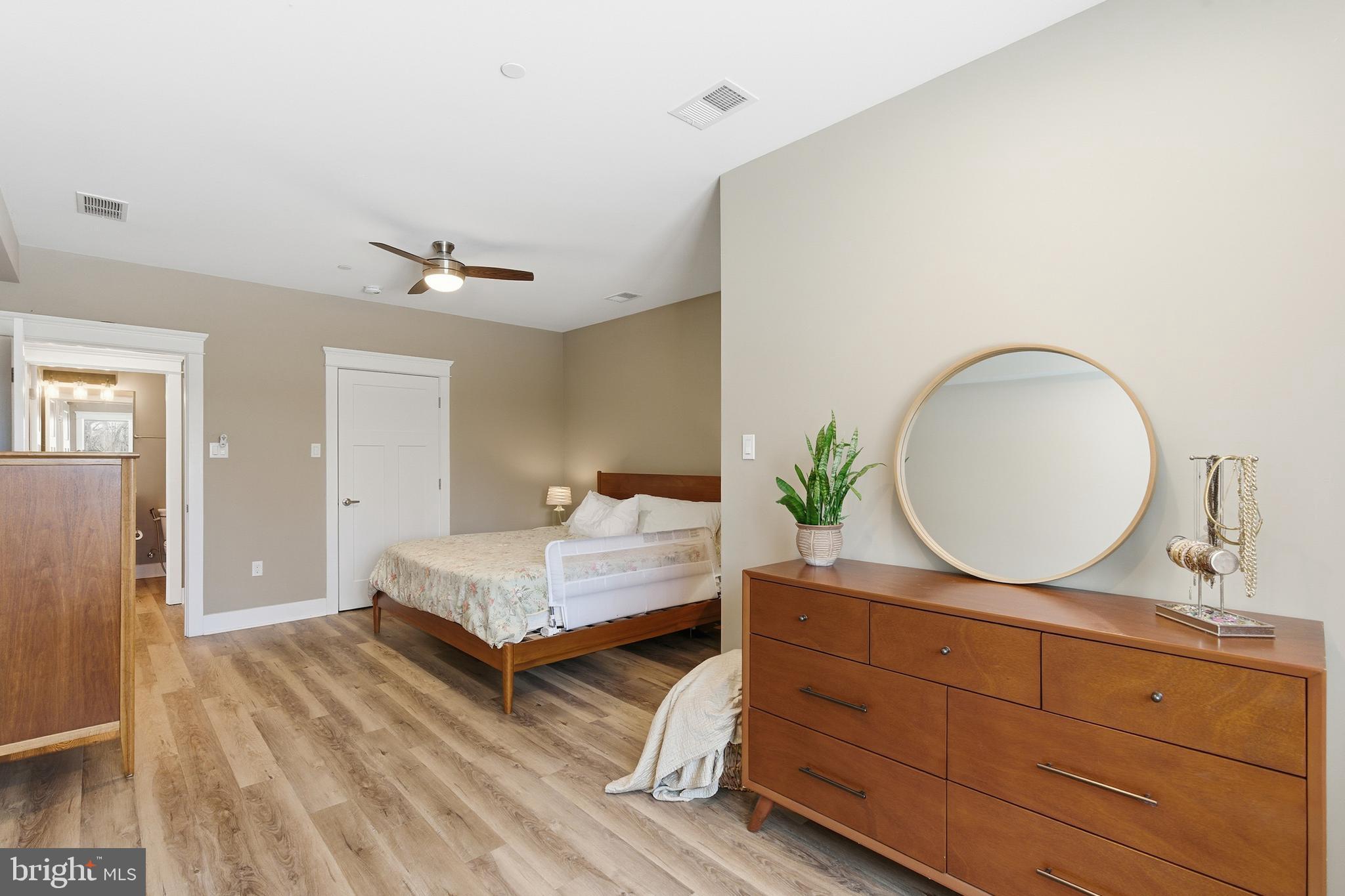 ESTATES AT POTOMAC FARMS - Residential