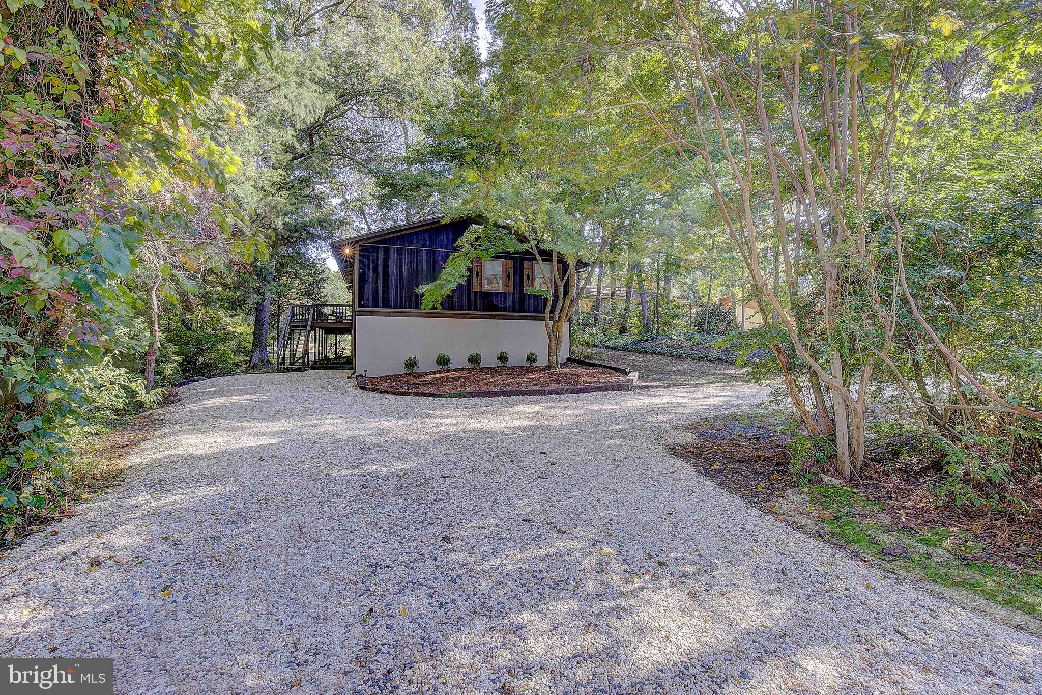 DRUM POINT - Residential