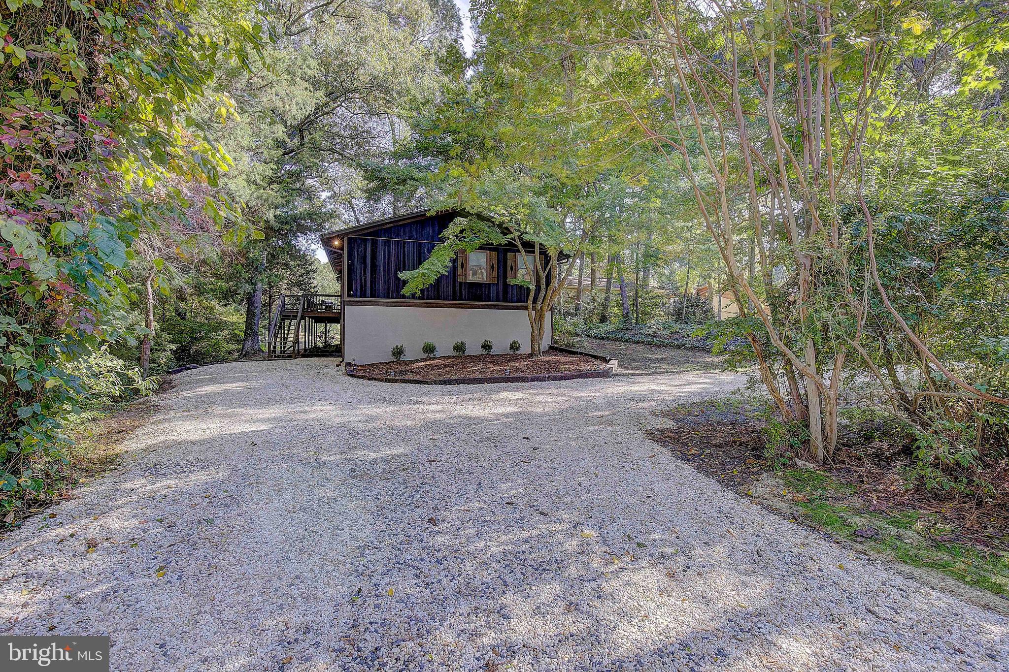 DRUM POINT - Residential