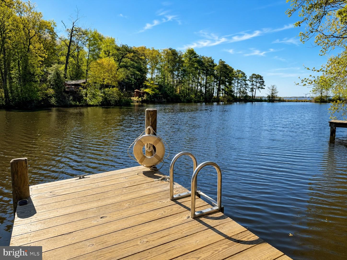 DRUM POINT - Residential