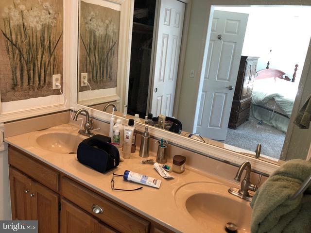 BAYSIDE MARINA - Residential Lease