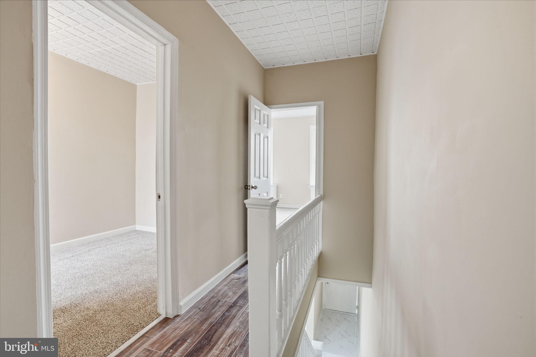 KENSINGTON - Residential