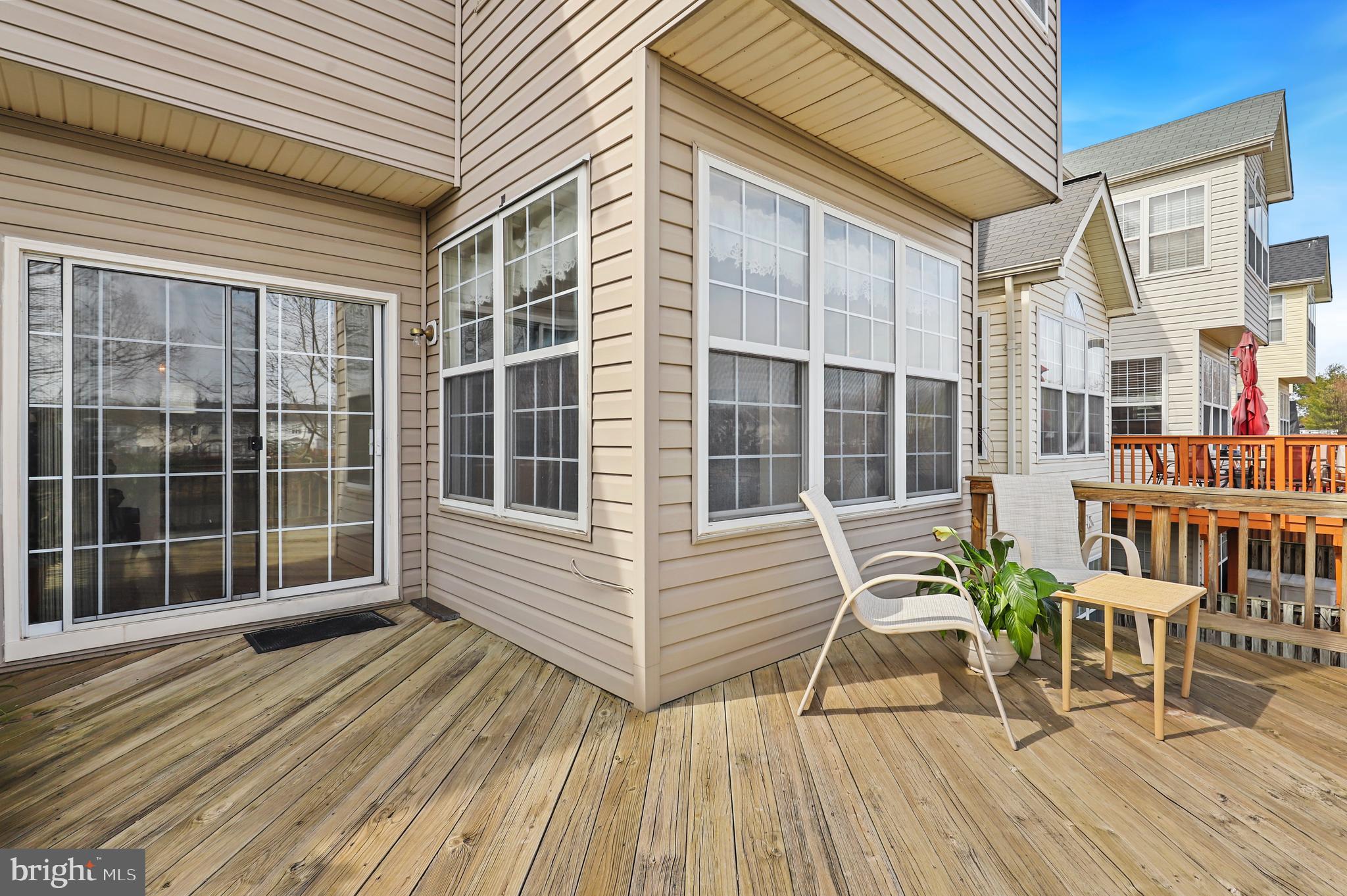 ASHBURN VILLAGE - Residential