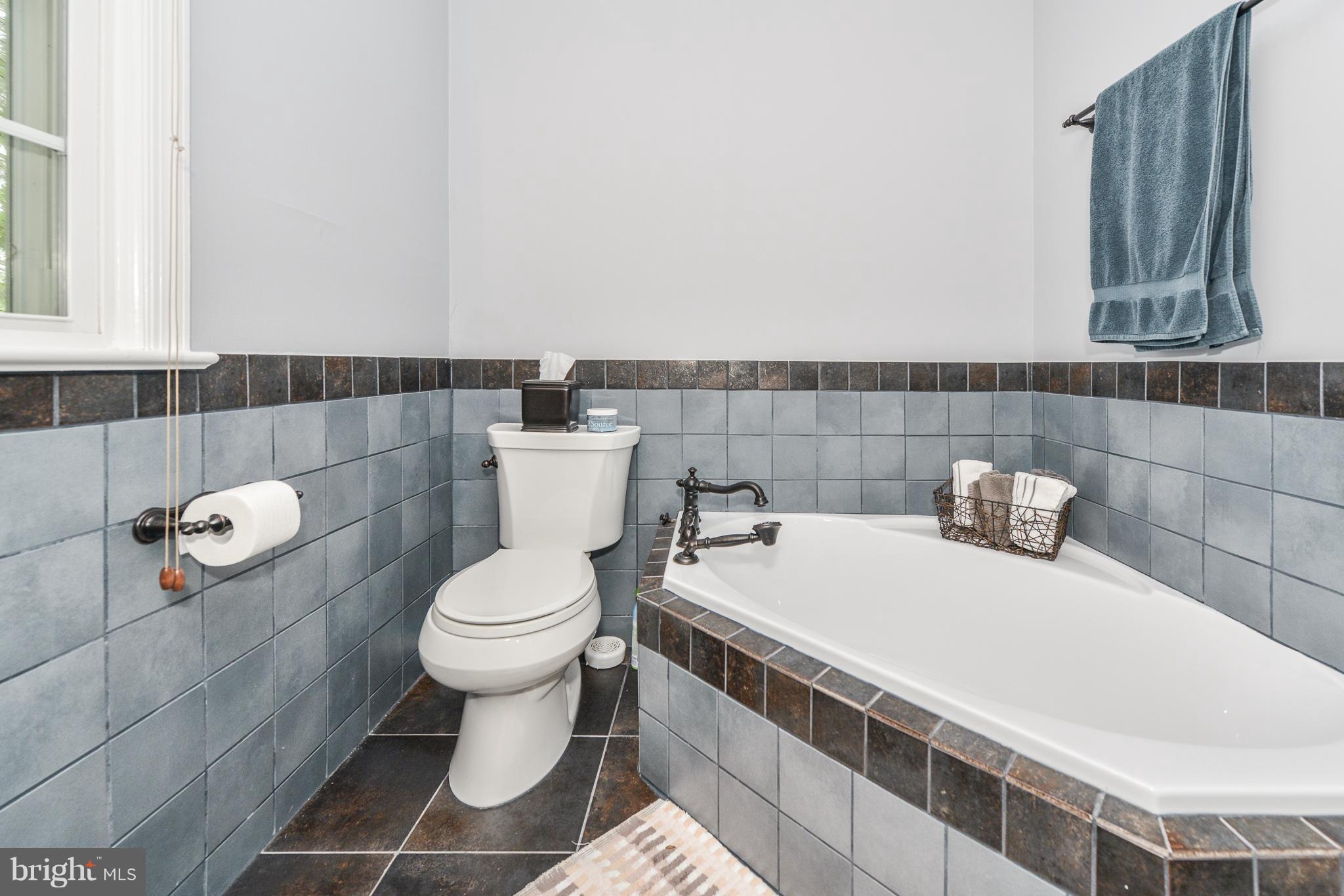 SPRINGHAVEN ESTATES - Residential Lease