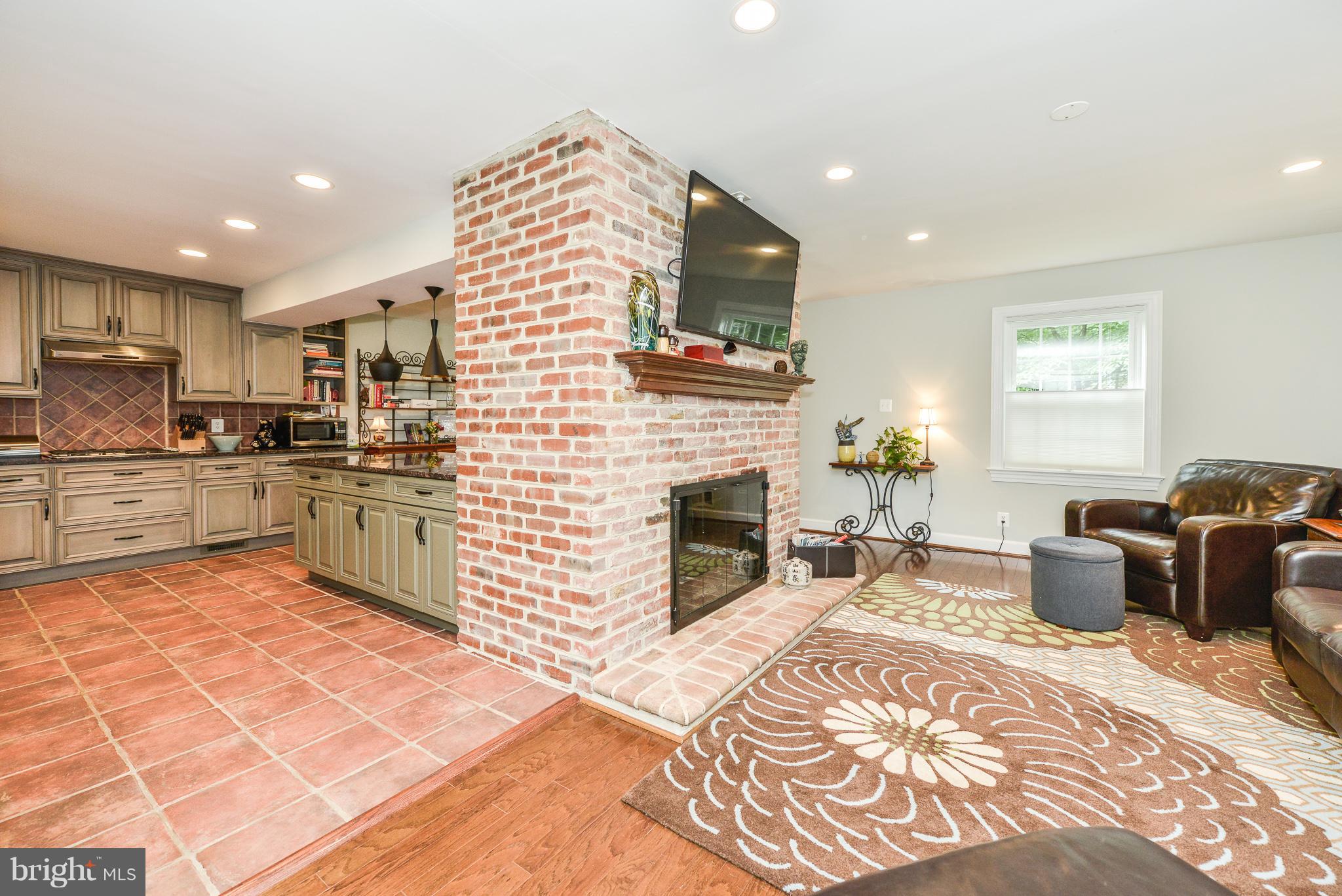 SPRINGHAVEN ESTATES - Residential Lease