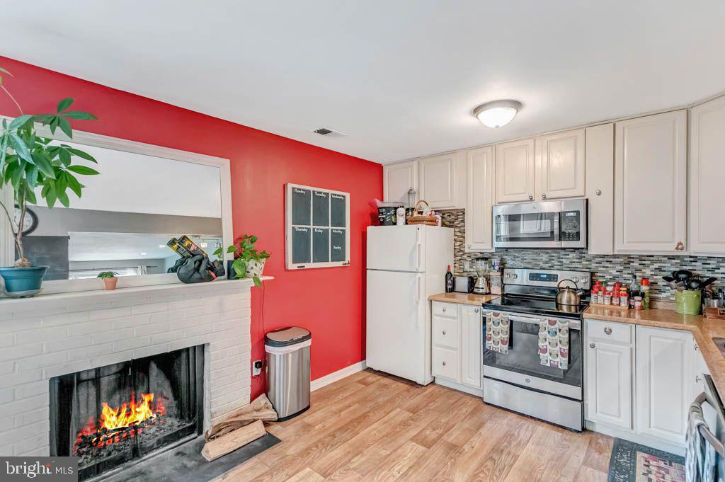 BANCROFT MEADOWCROFT - Residential Lease