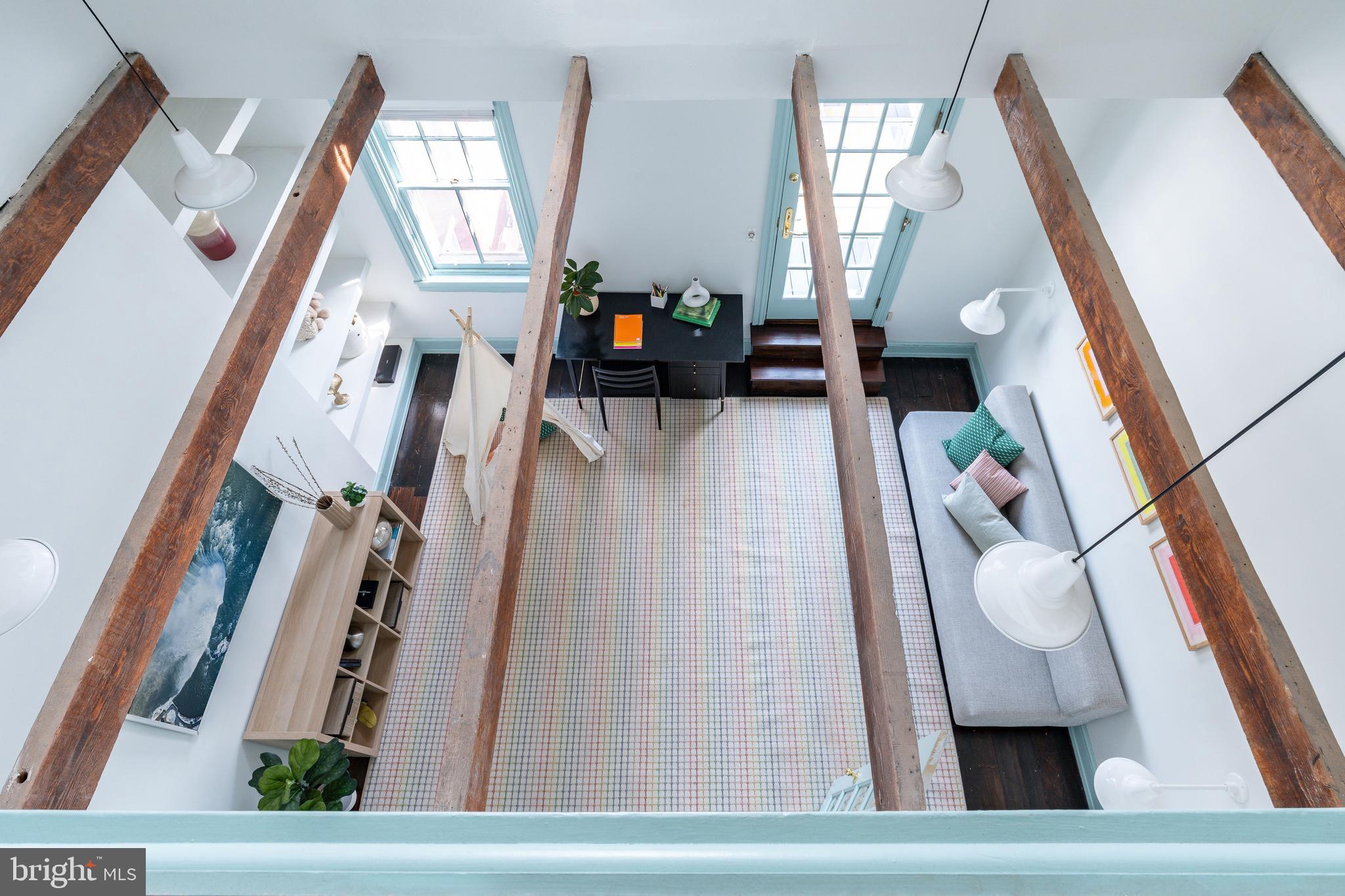 SOCIETY HILL - Residential