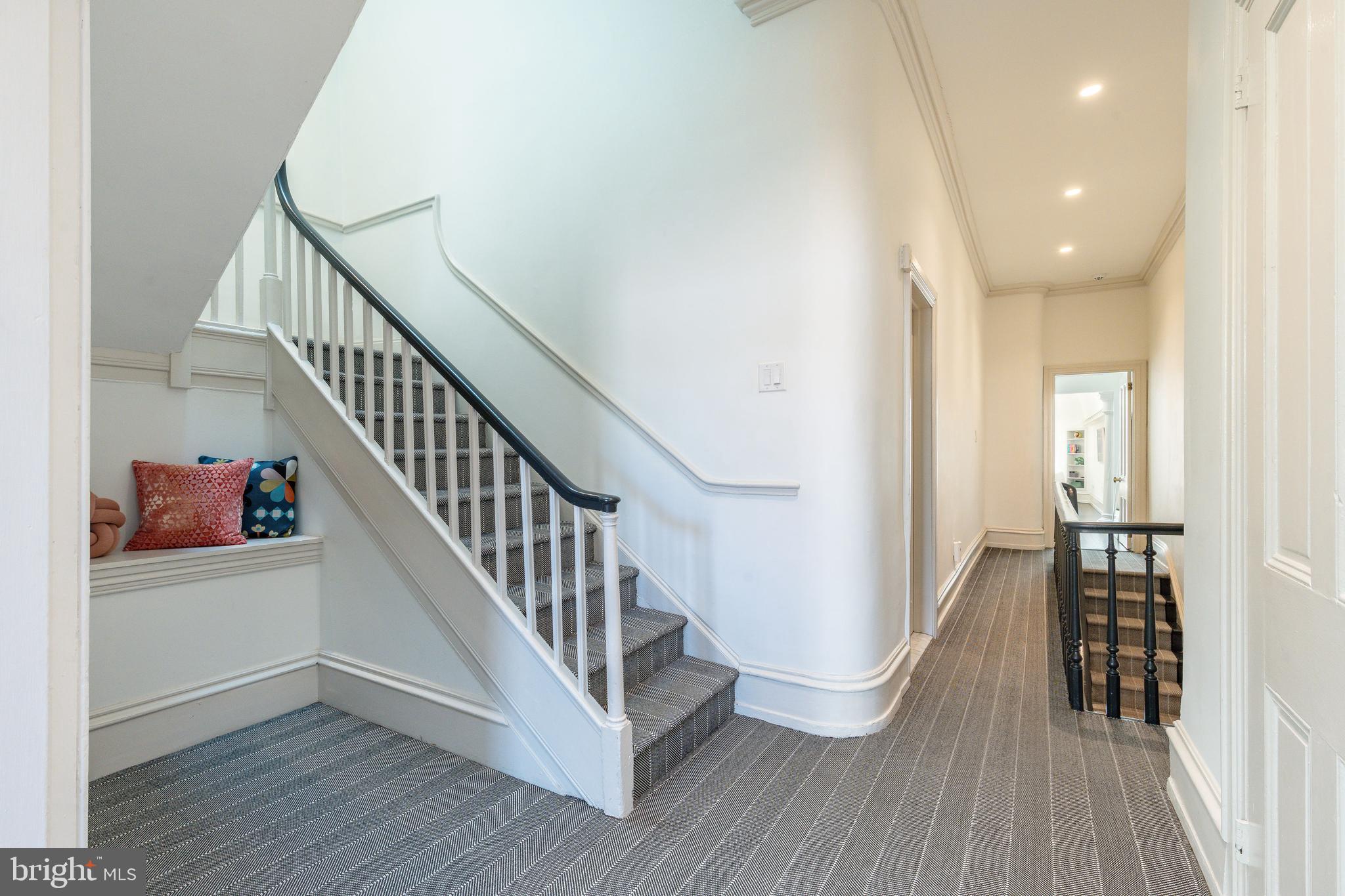 SOCIETY HILL - Residential