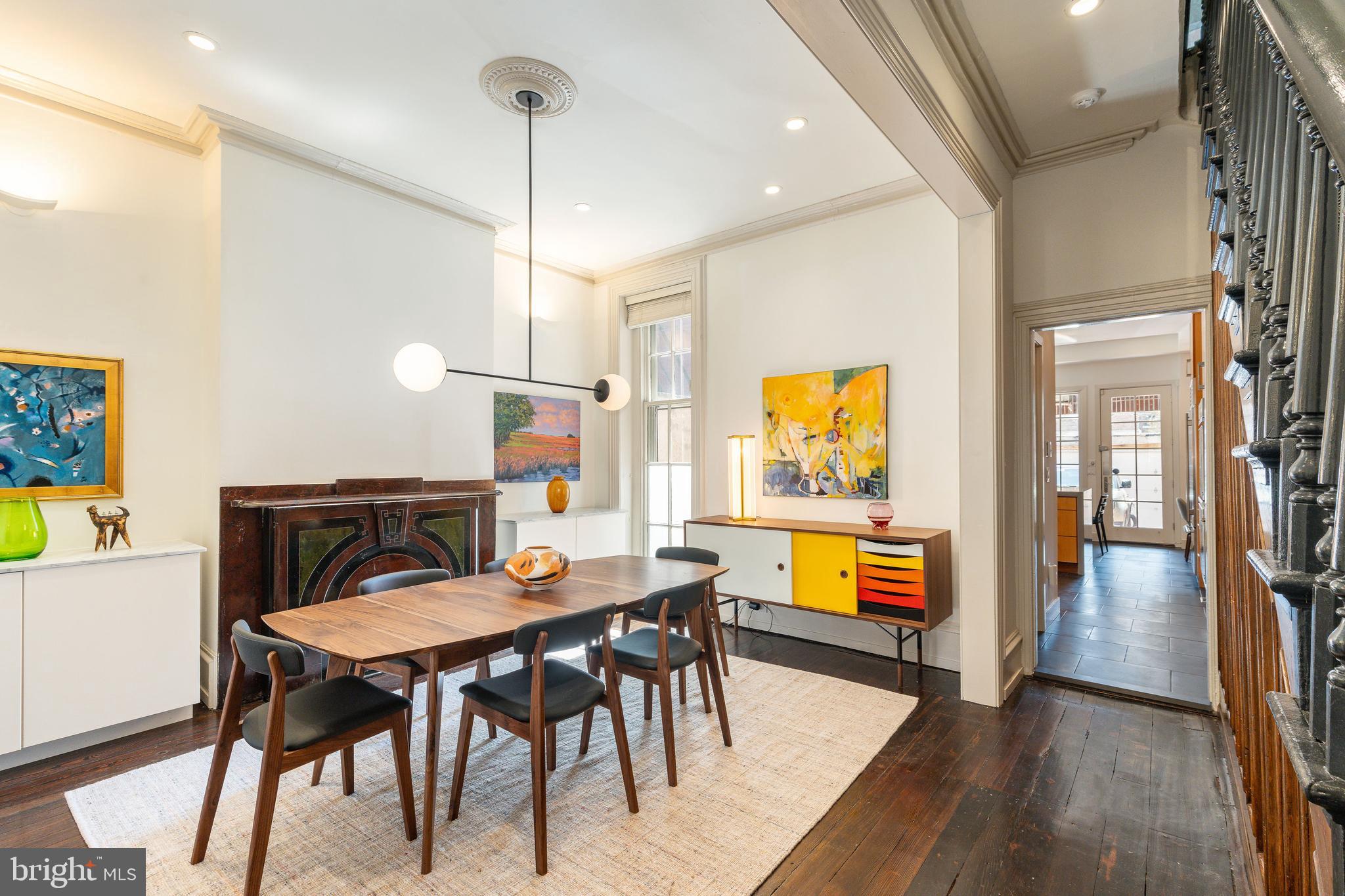 SOCIETY HILL - Residential