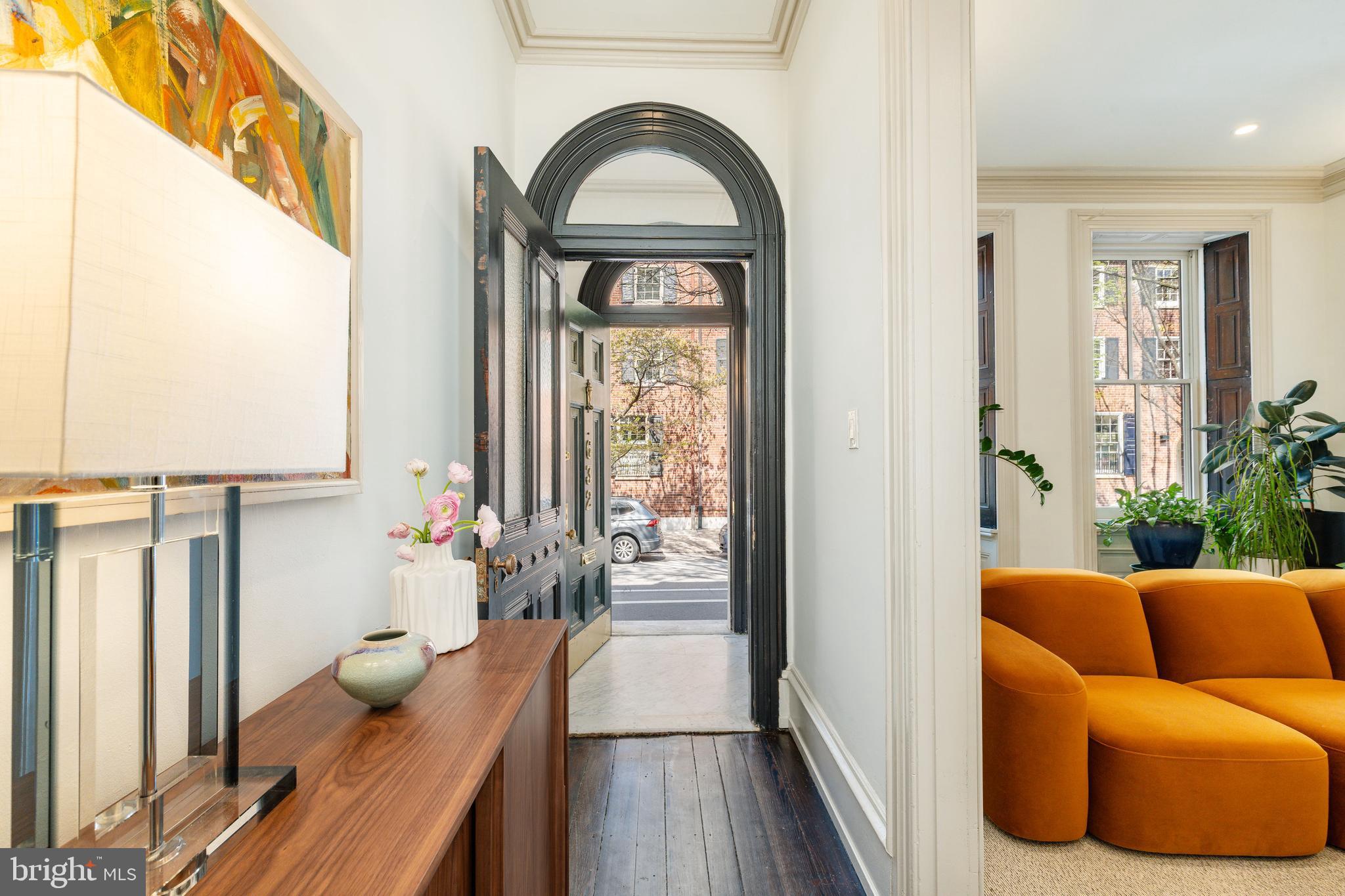 SOCIETY HILL - Residential