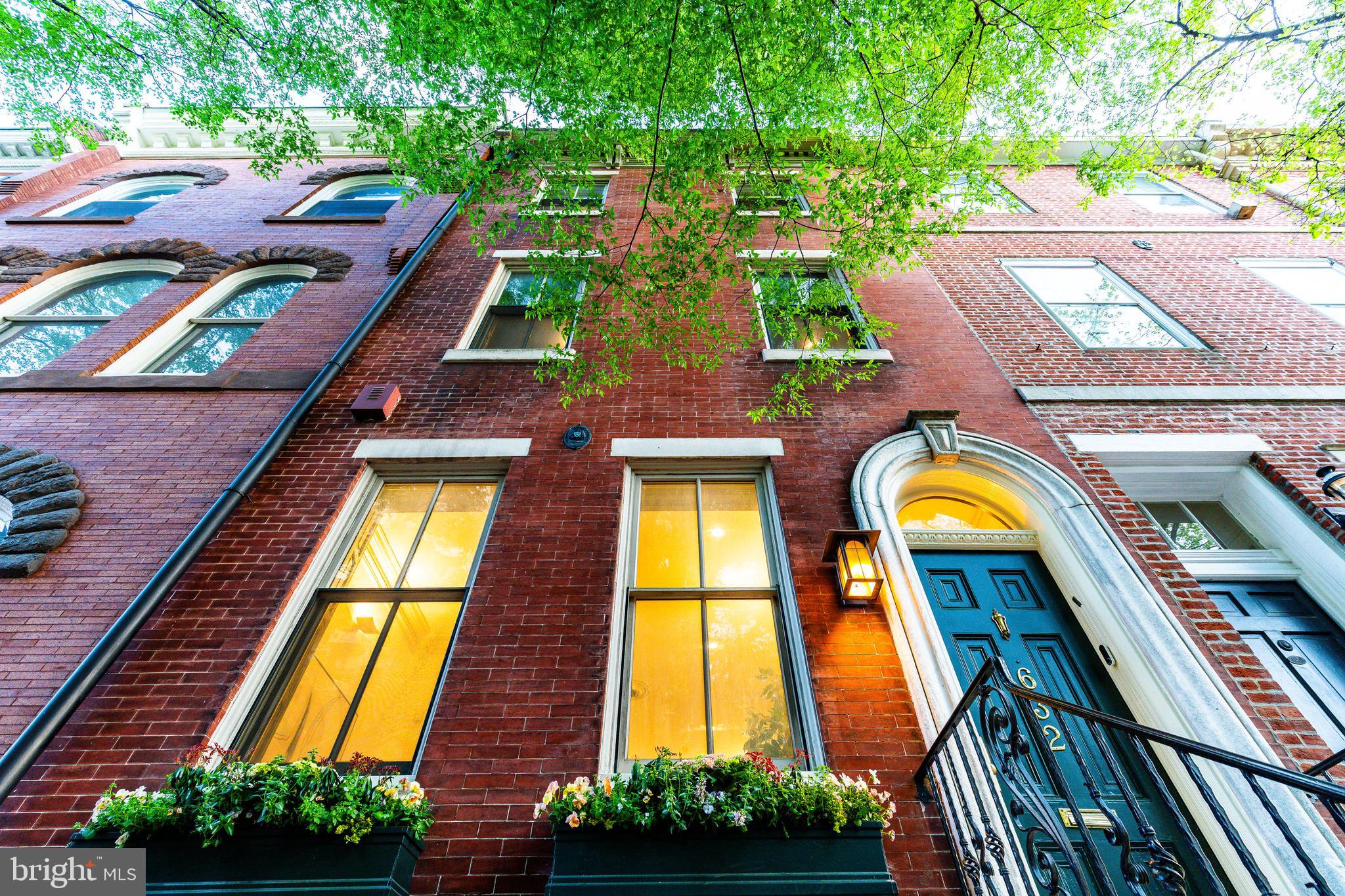 SOCIETY HILL - Residential