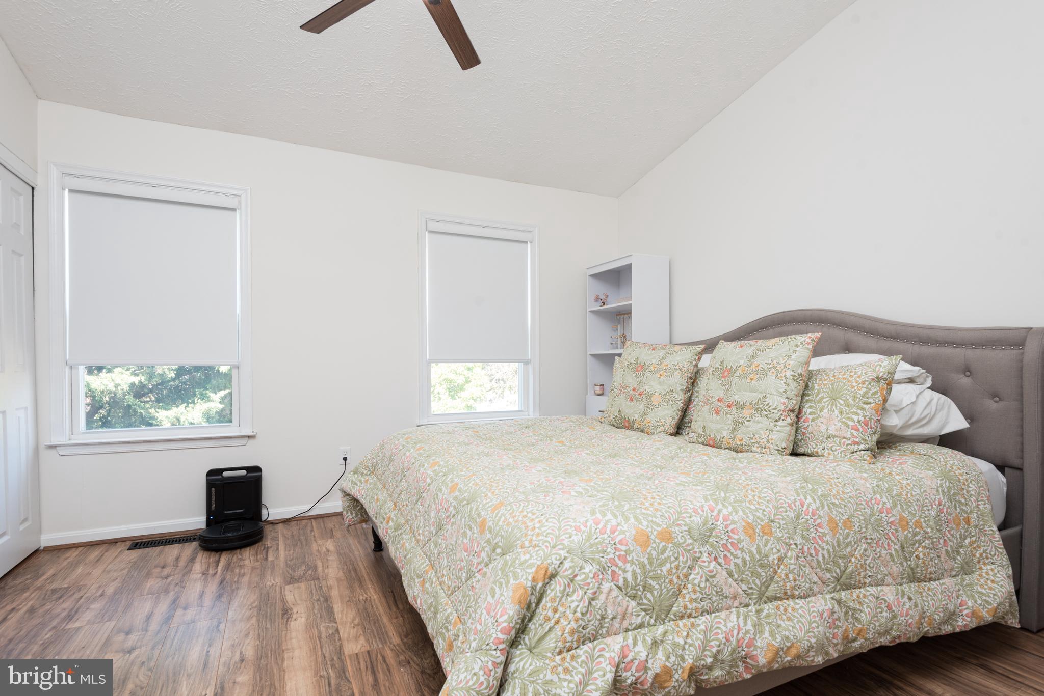 SINGLETONS GROVE - Residential