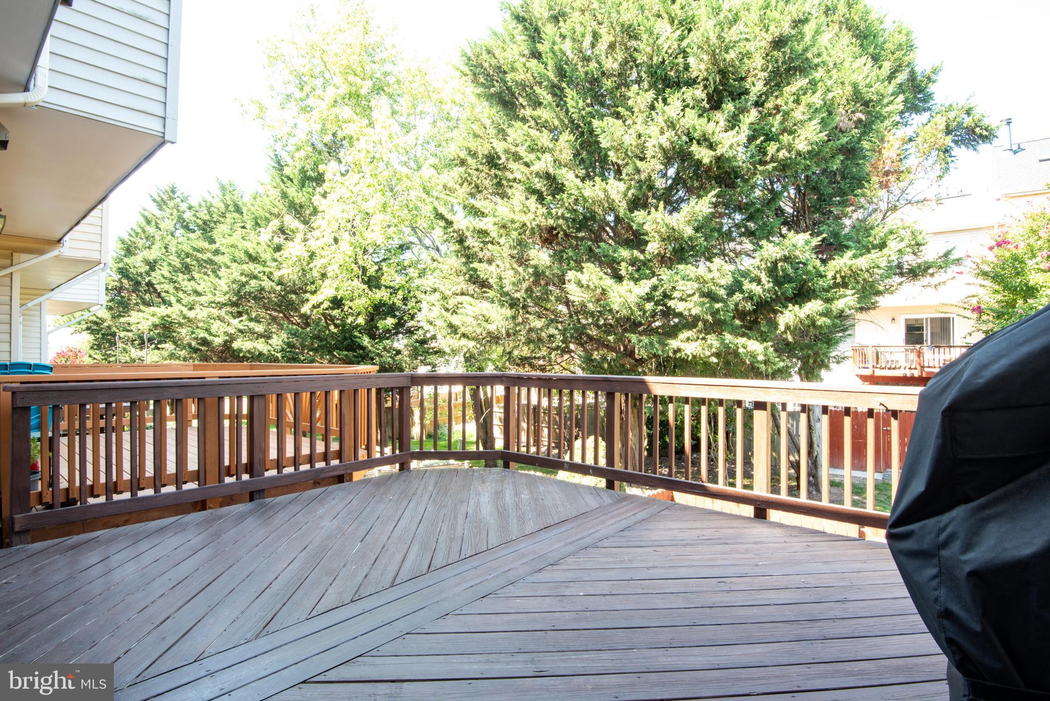 SINGLETONS GROVE - Residential