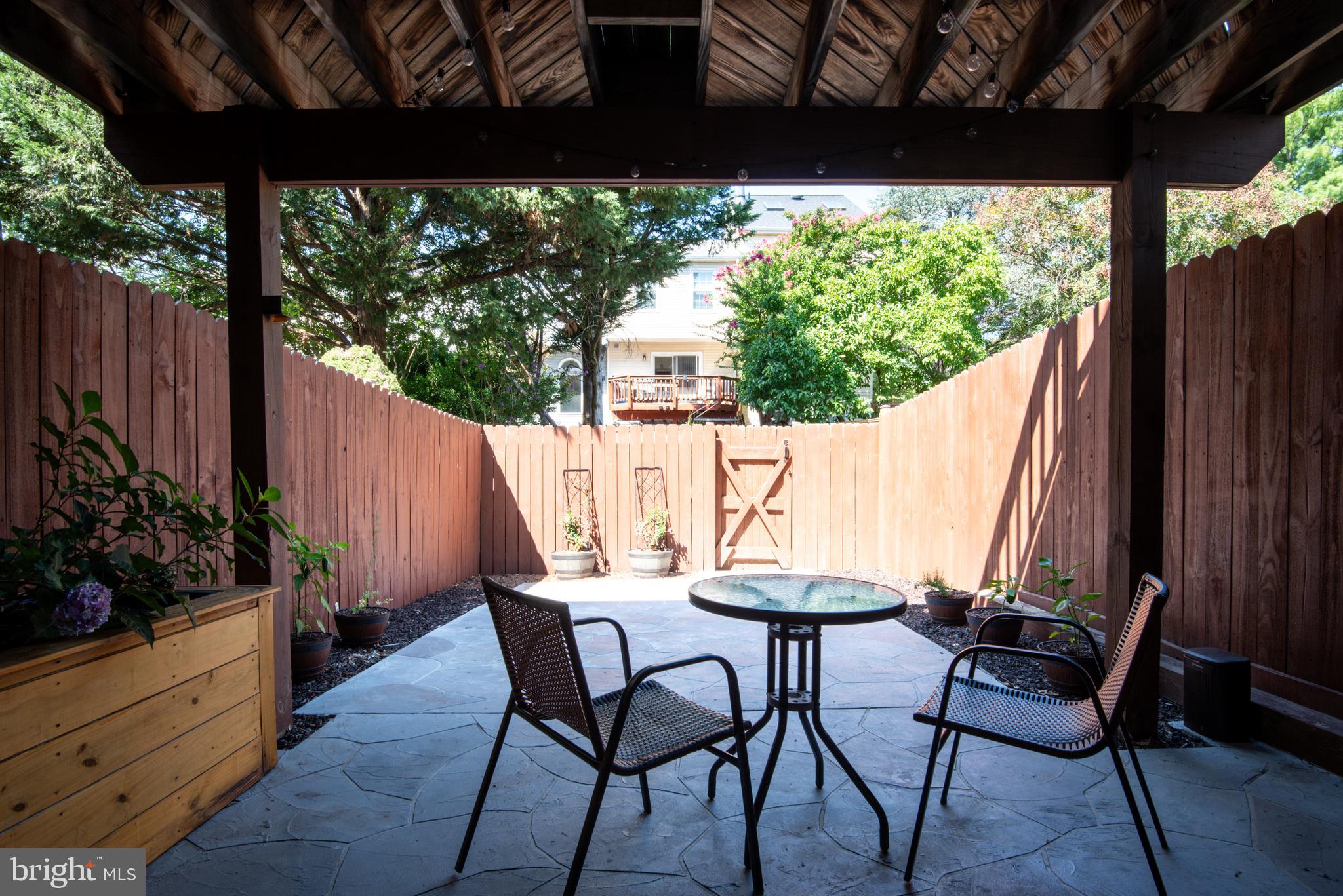 SINGLETONS GROVE - Residential