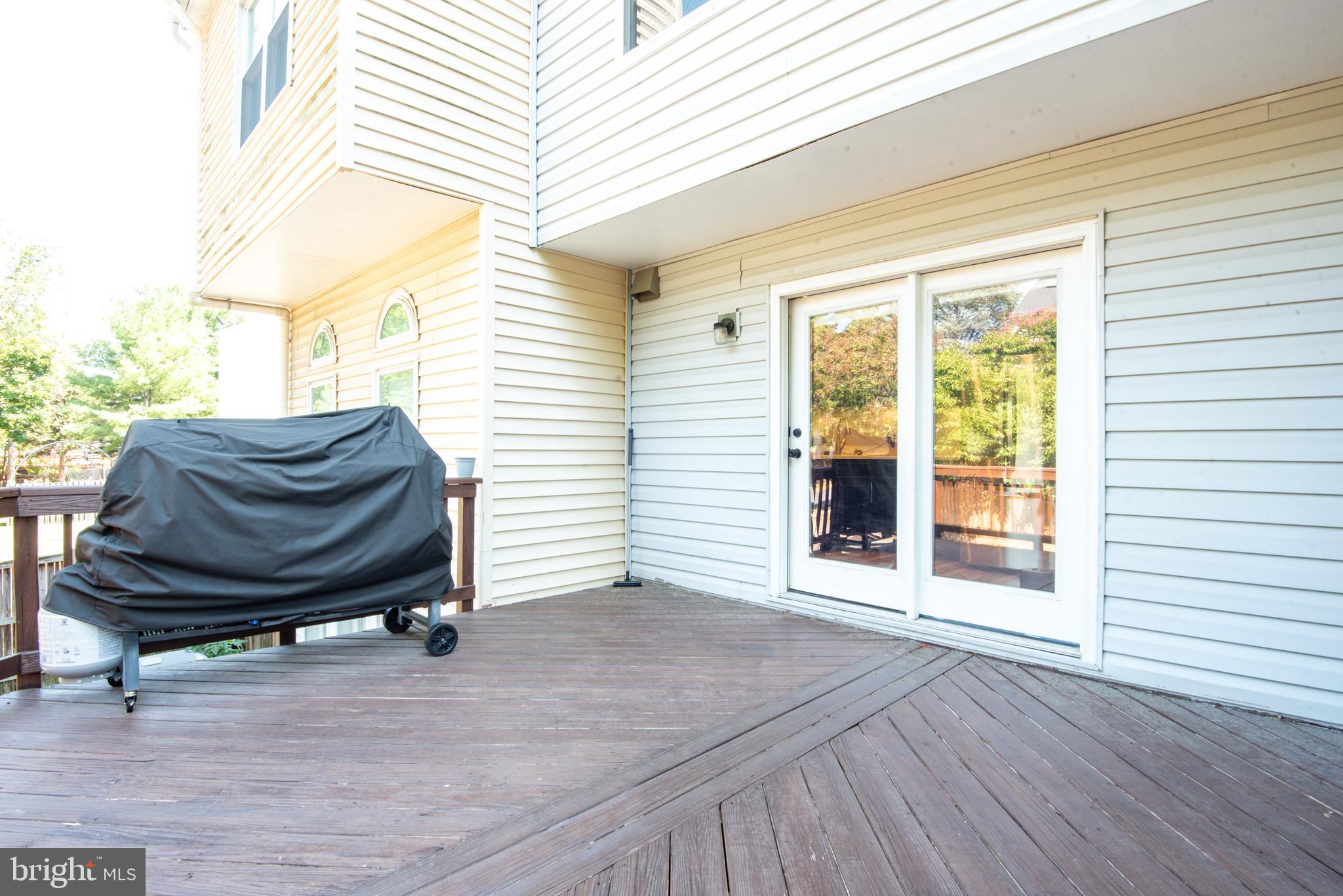 SINGLETONS GROVE - Residential