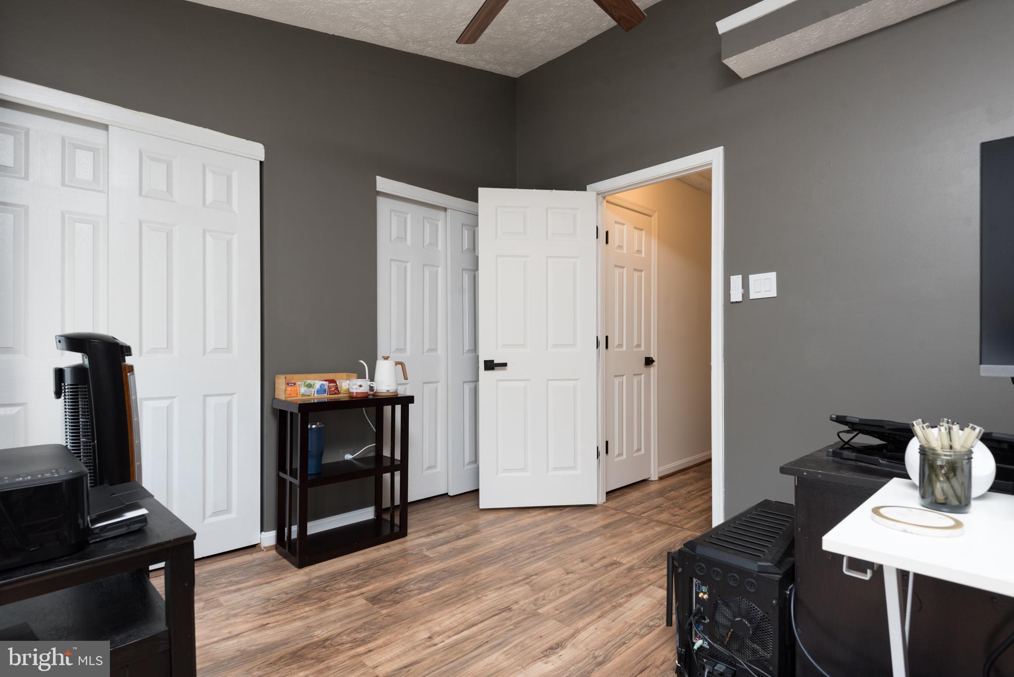 SINGLETONS GROVE - Residential