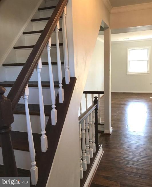 LAKE RIDGE - Residential Lease