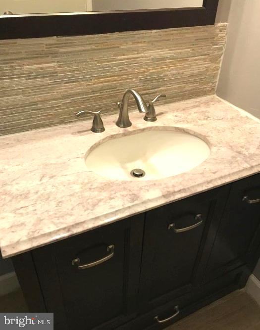 LAKE RIDGE - Residential Lease