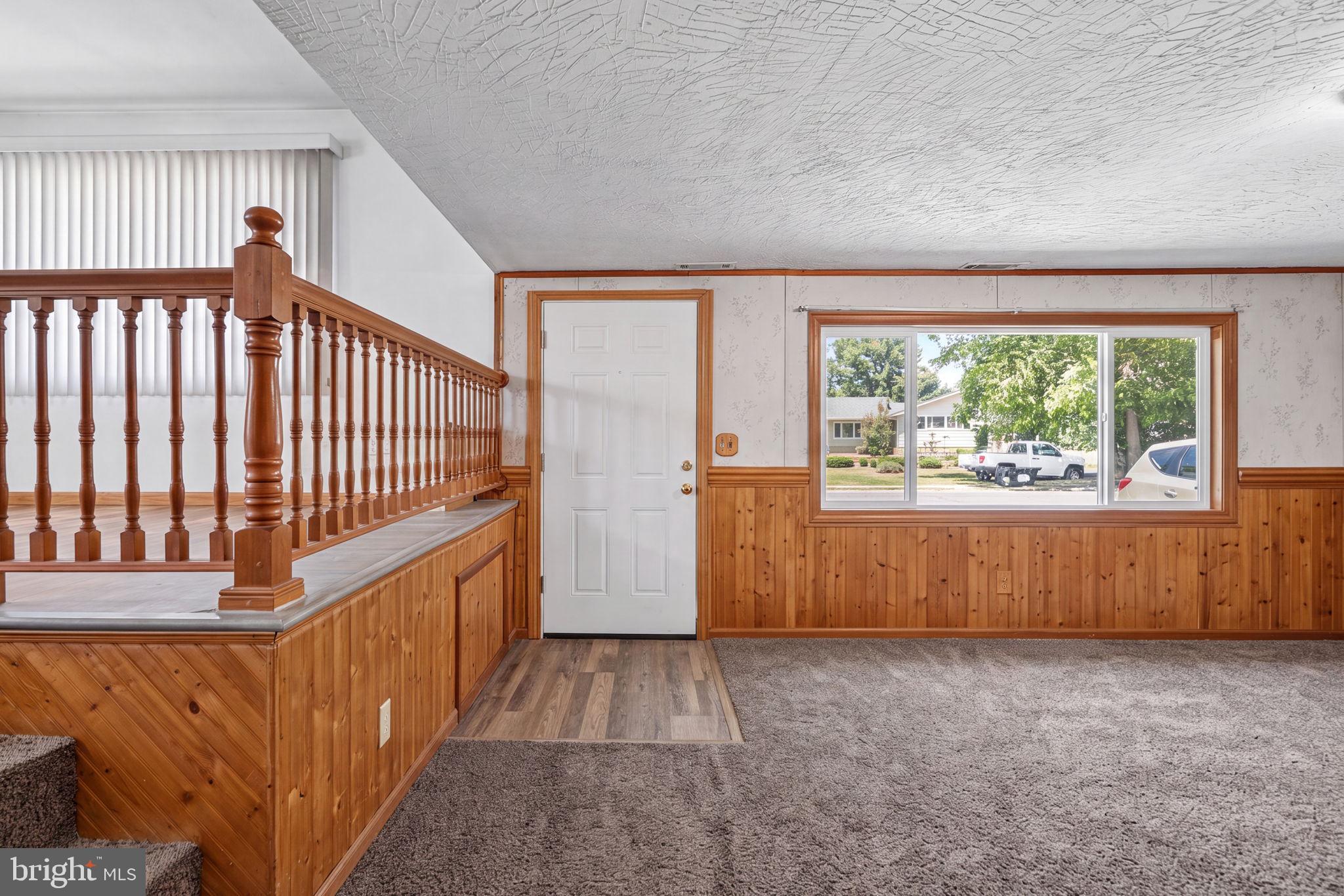 1301 GREENTREE