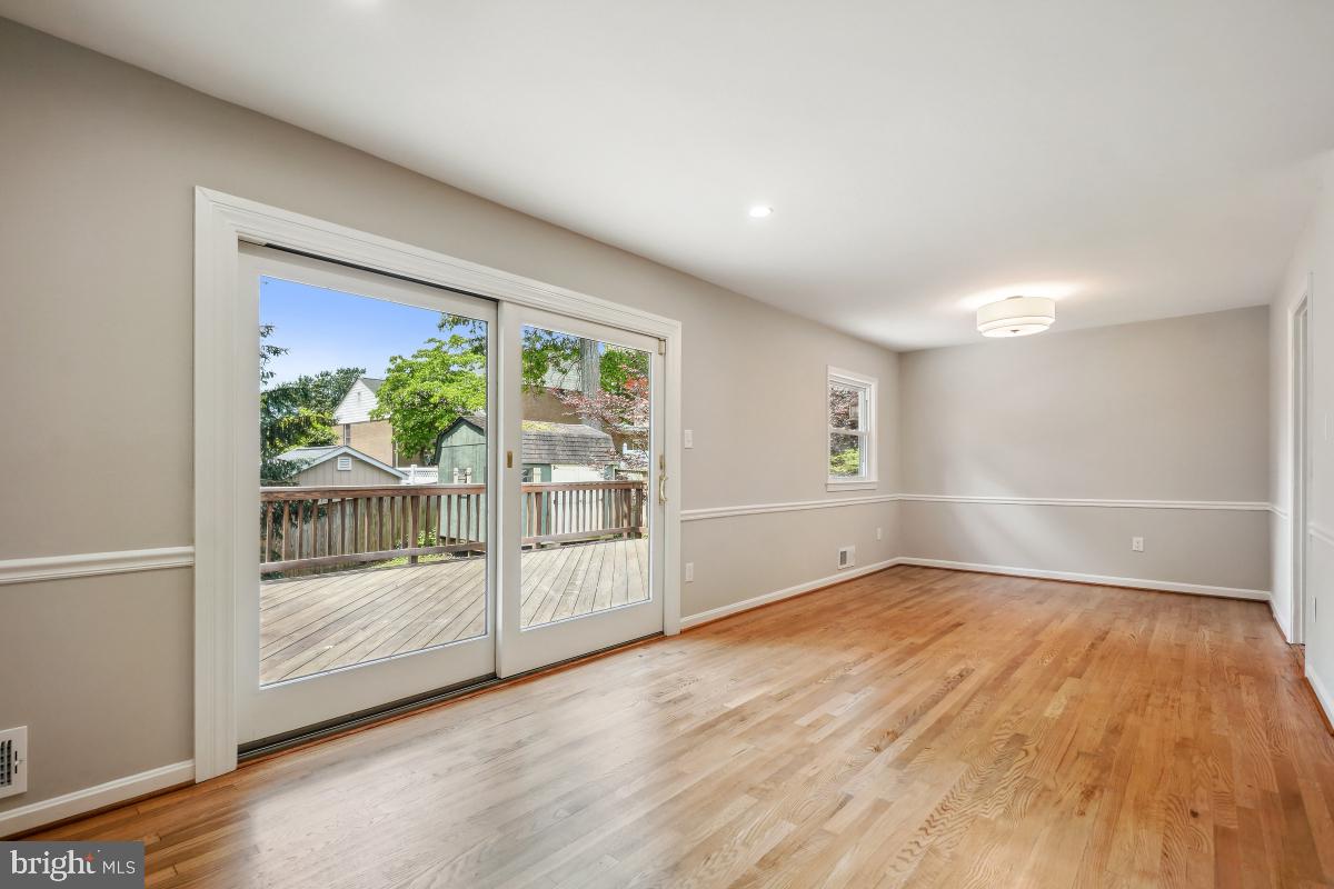 POTOMAC WOODS - Residential