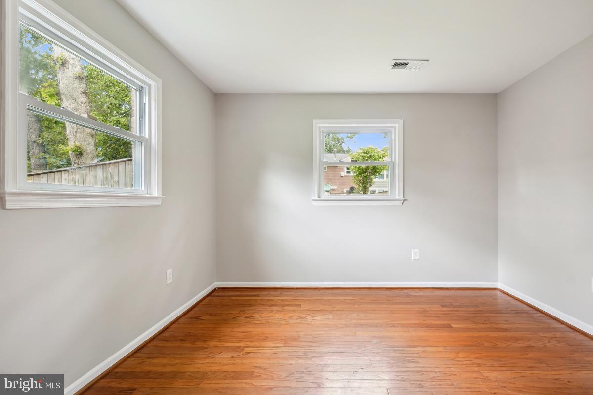 POTOMAC WOODS - Residential