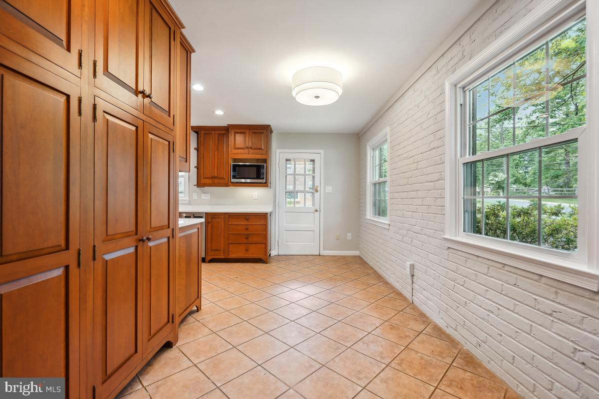 POTOMAC WOODS - Residential