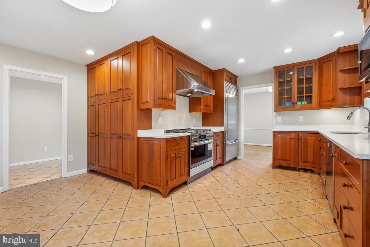 POTOMAC WOODS - Residential