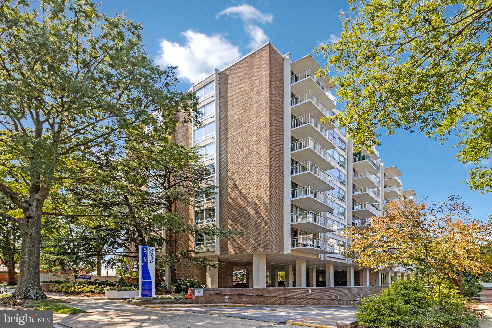 1435 4TH STREET SW B112