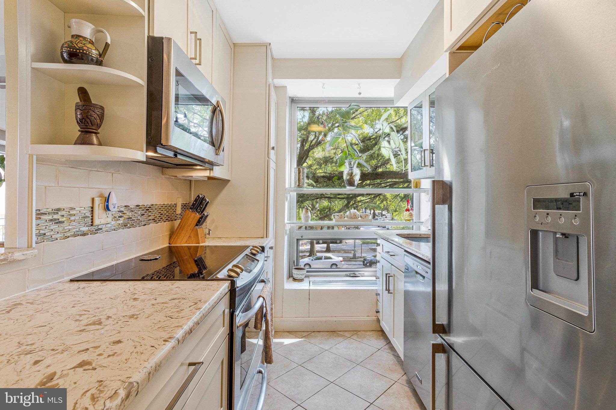 1435 4TH STREET SW B112