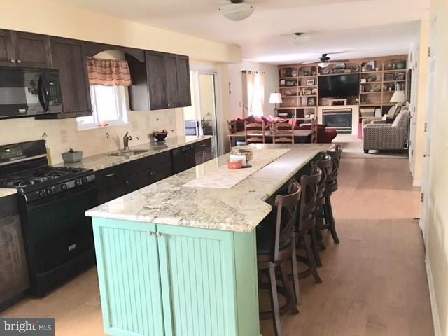 GRACE HARBOUR - Residential