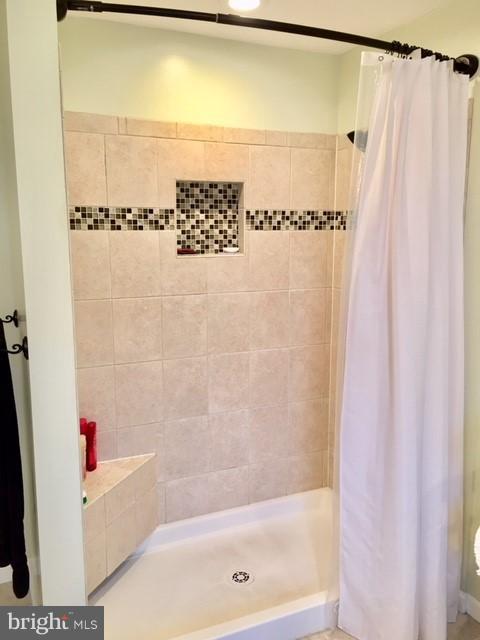 GRACE HARBOUR - Residential