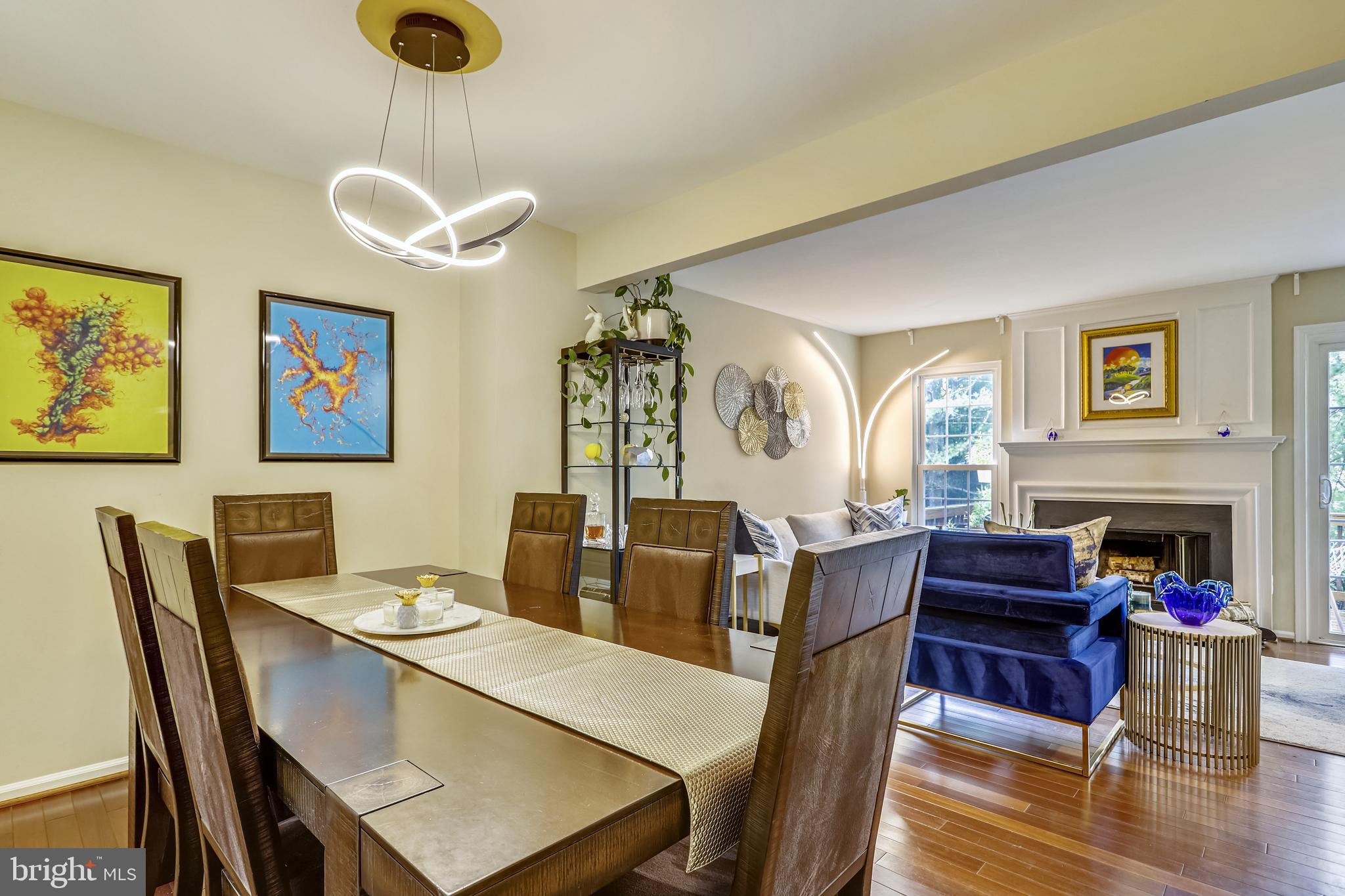 PINECREST - Residential