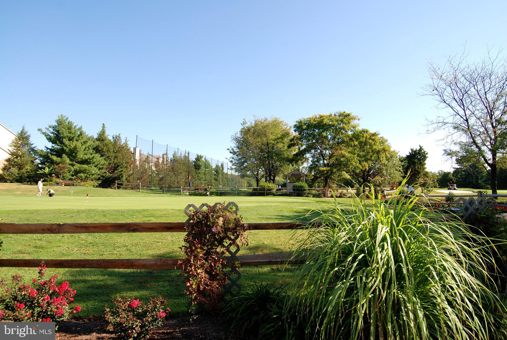 PINECREST - Residential