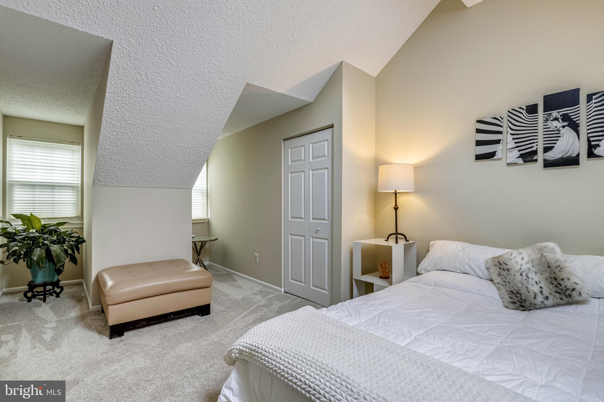 PINECREST - Residential