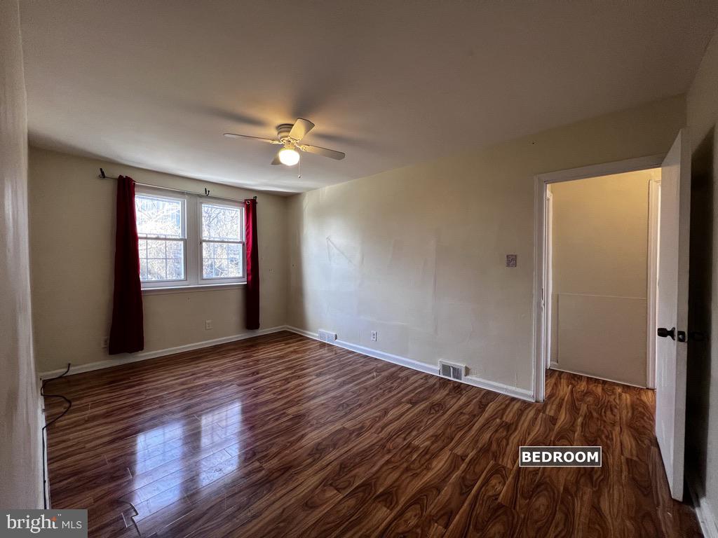 OXFORD CIRCLE - Residential Income