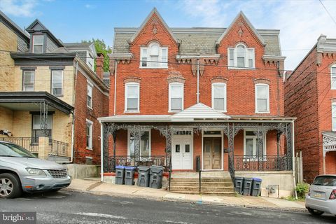 354 LOCUST STREET STEELTON PA 17113
