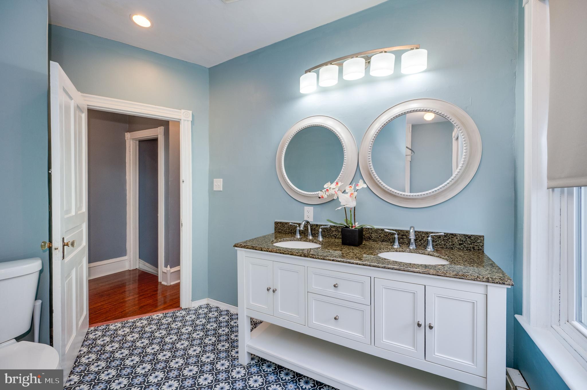 FLEETWOOD - Residential Lease