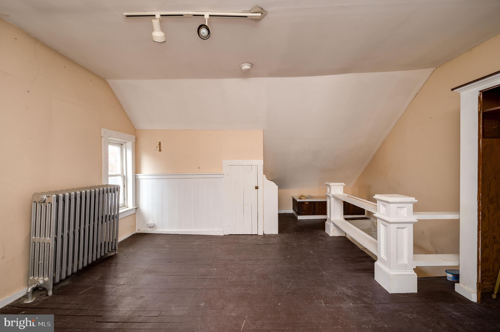 FLEETWOOD - Residential Lease