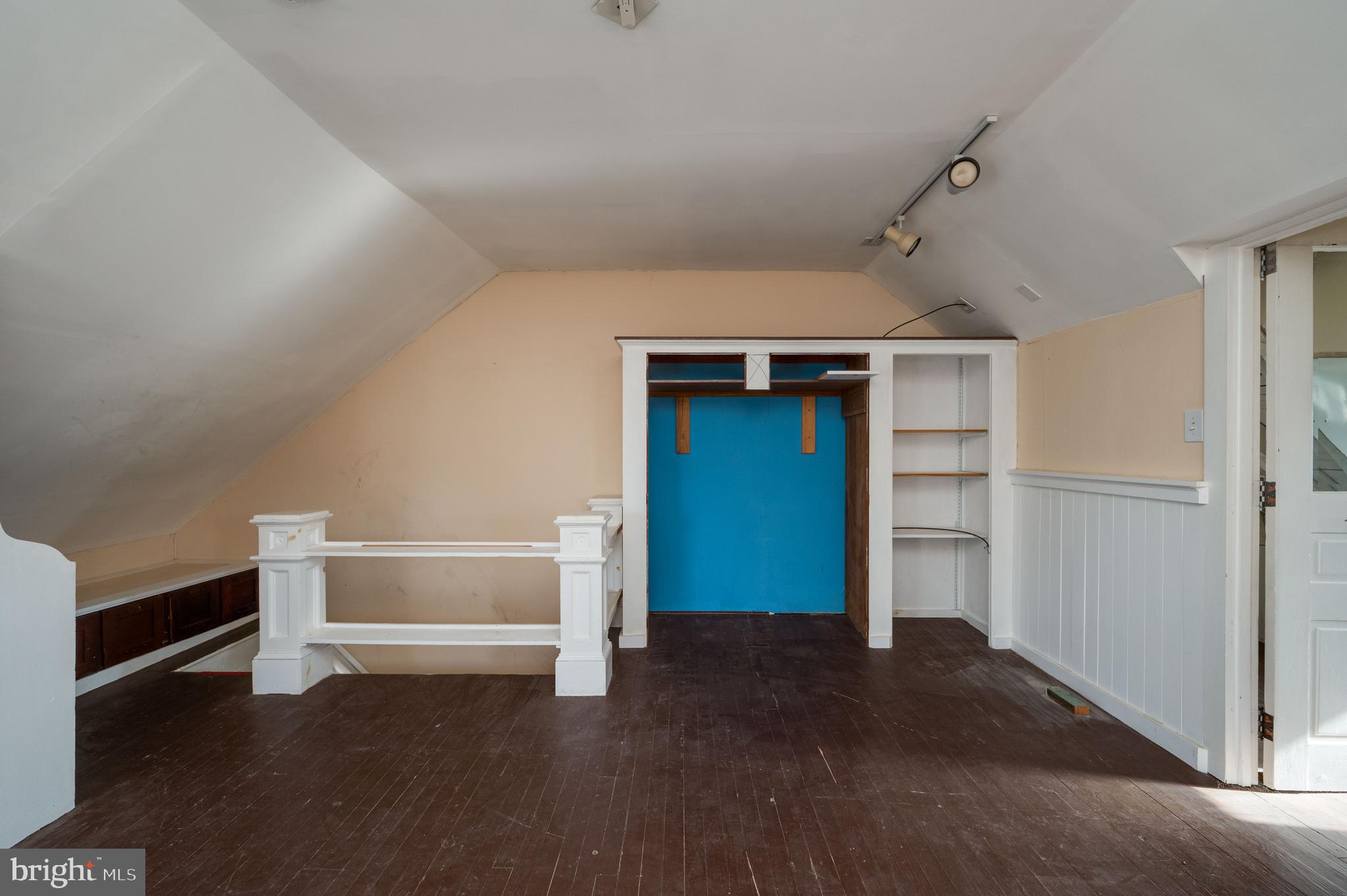 FLEETWOOD - Residential Lease