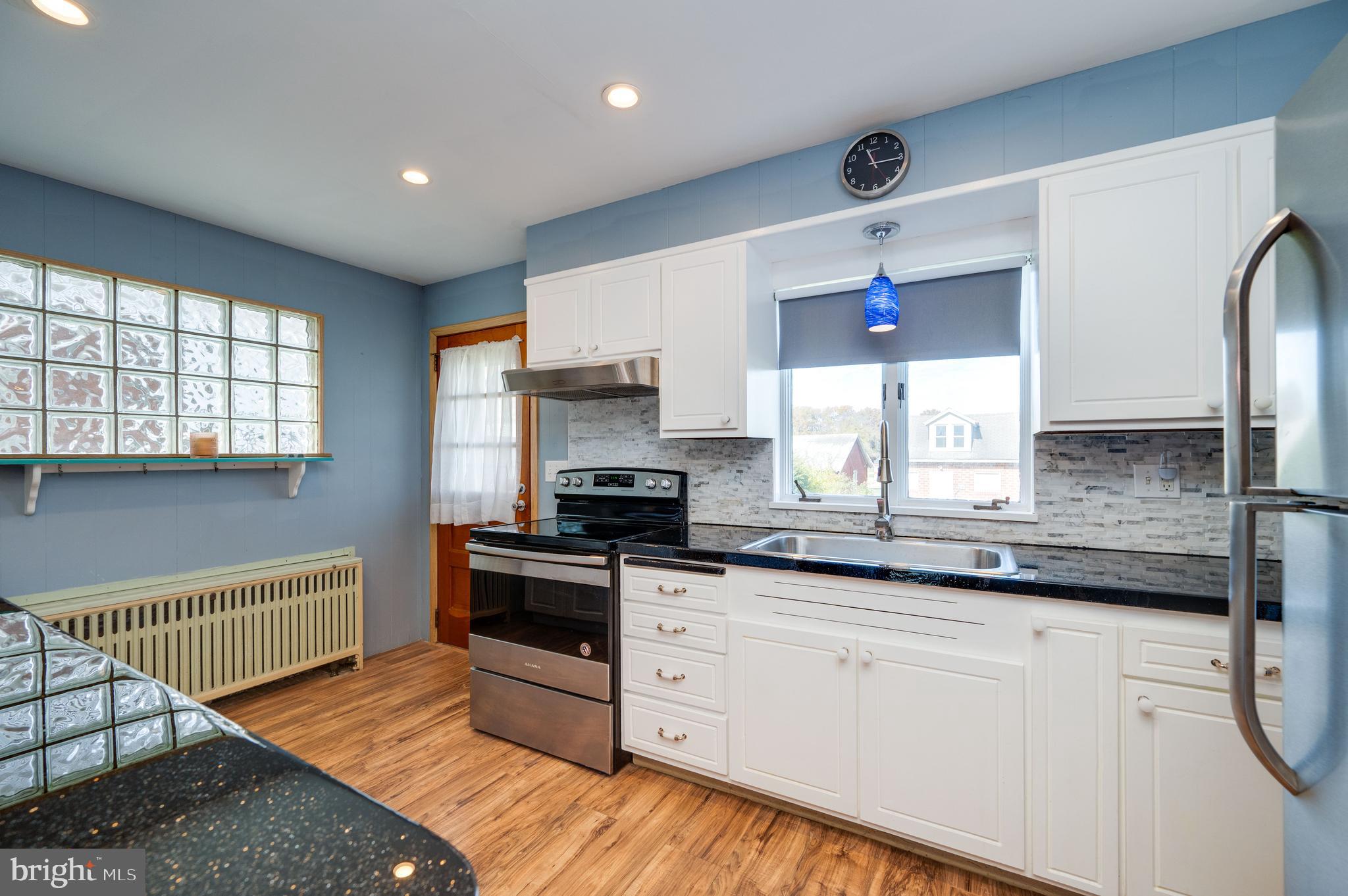 FLEETWOOD - Residential Lease