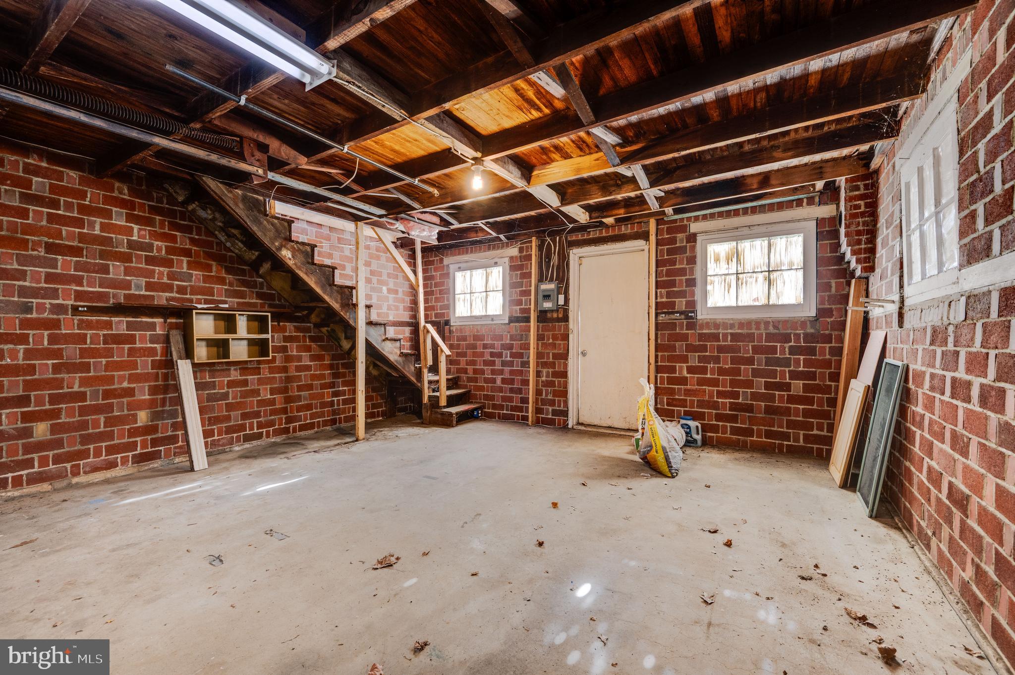 FLEETWOOD - Residential Lease