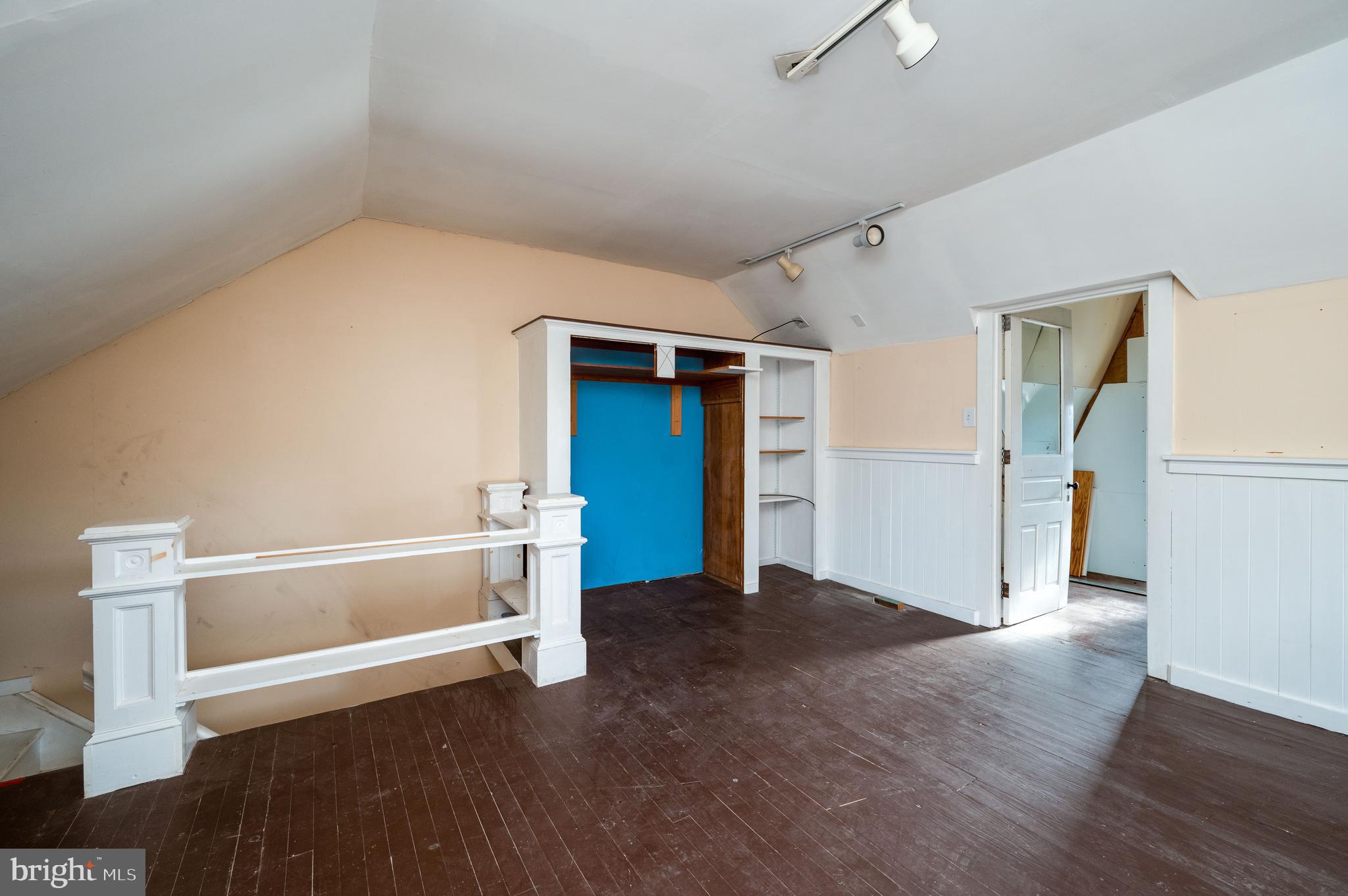 FLEETWOOD - Residential Lease