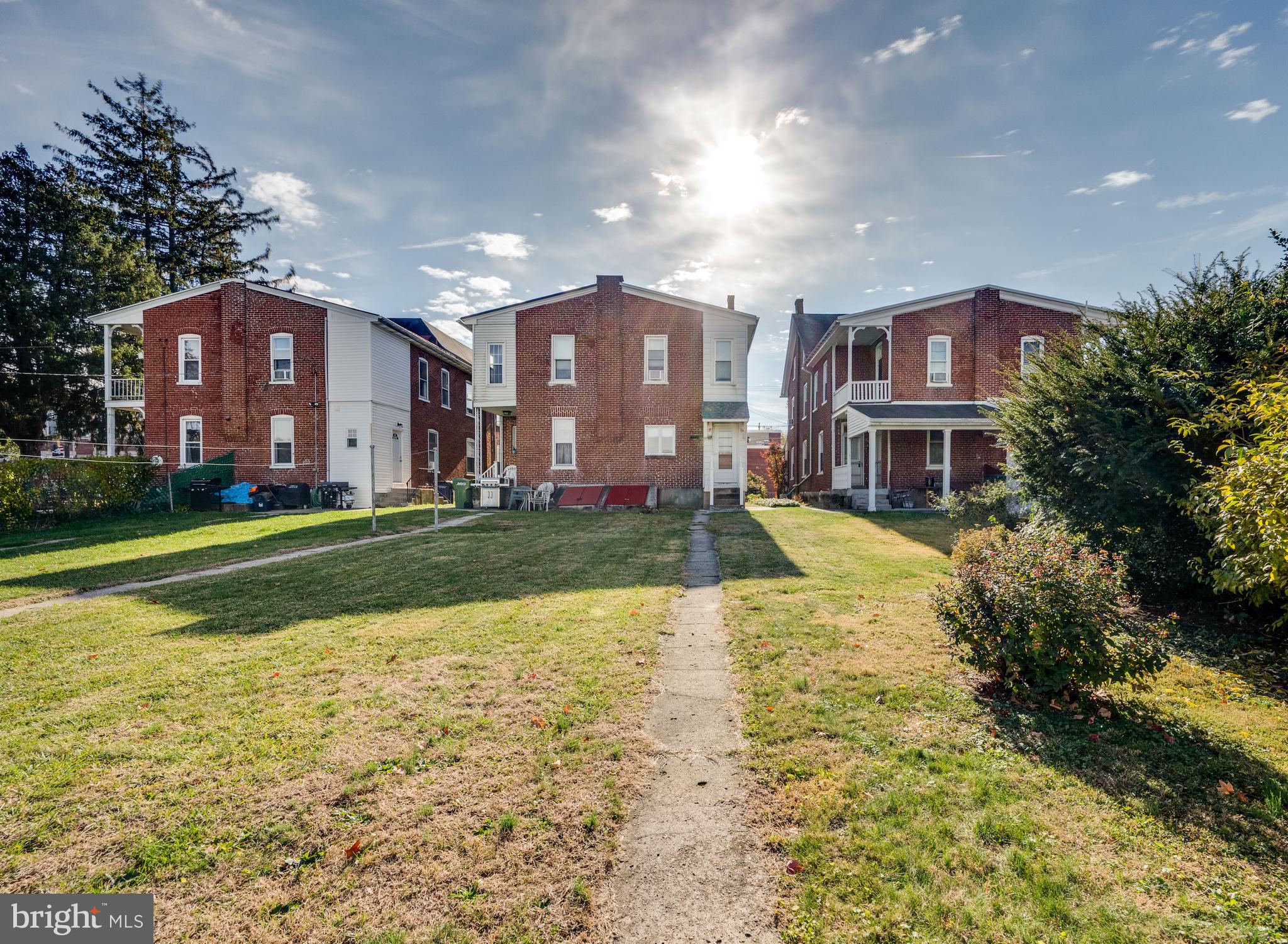 FLEETWOOD - Residential Lease