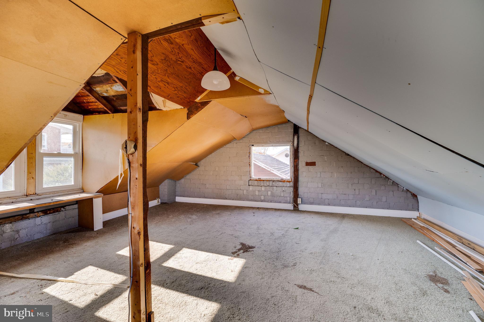 FLEETWOOD - Residential Lease