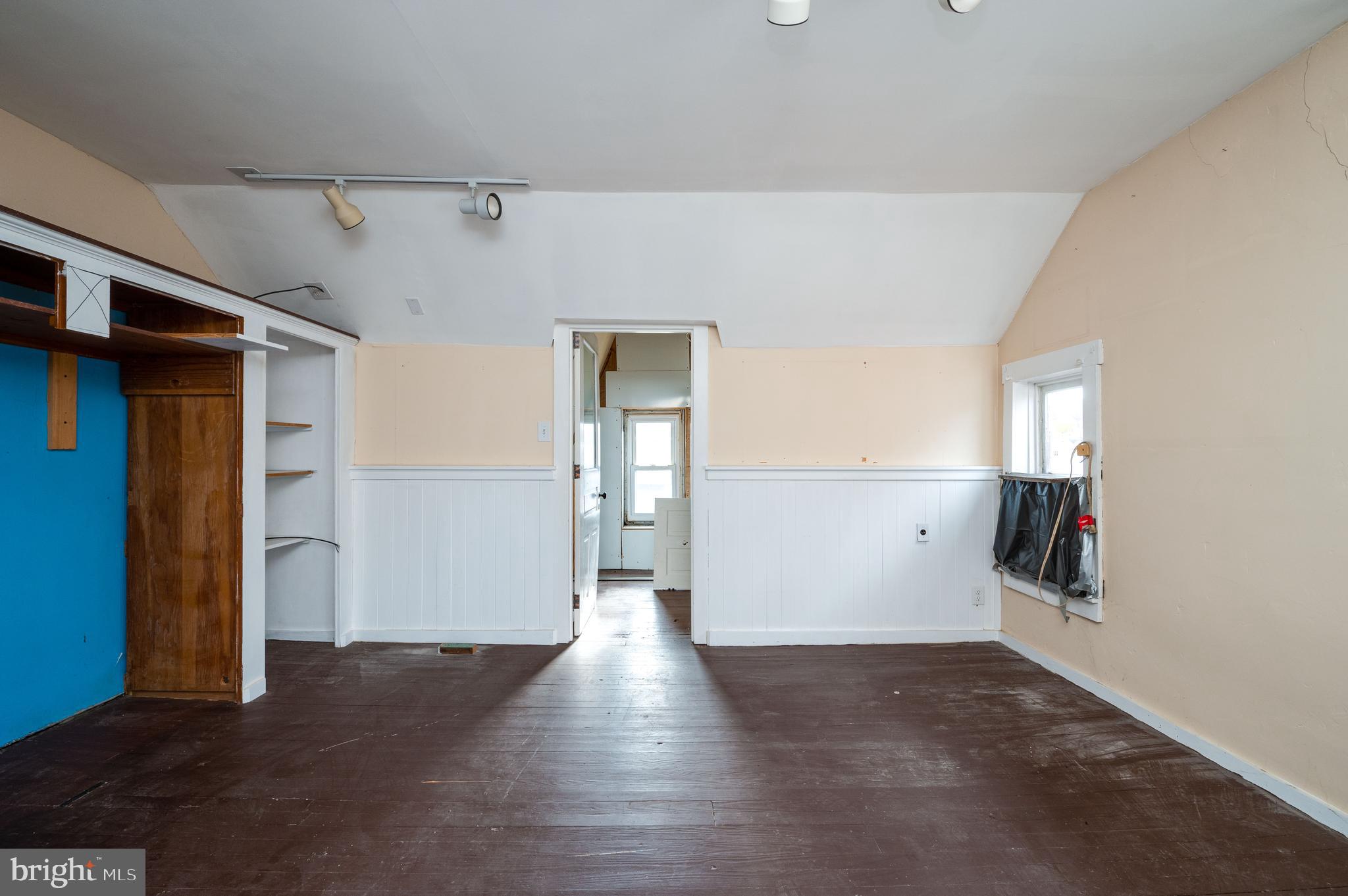 FLEETWOOD - Residential Lease