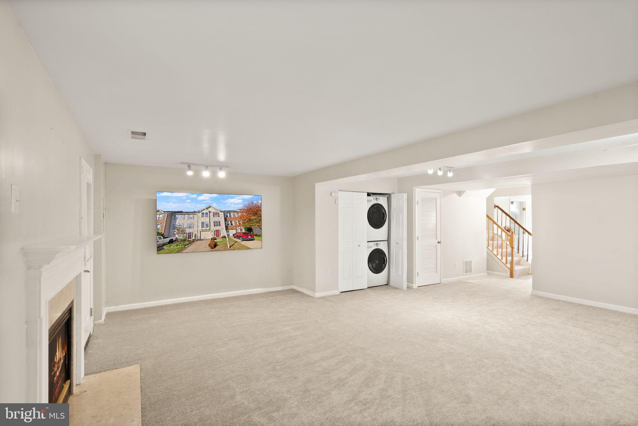 BRAEMAR - Residential