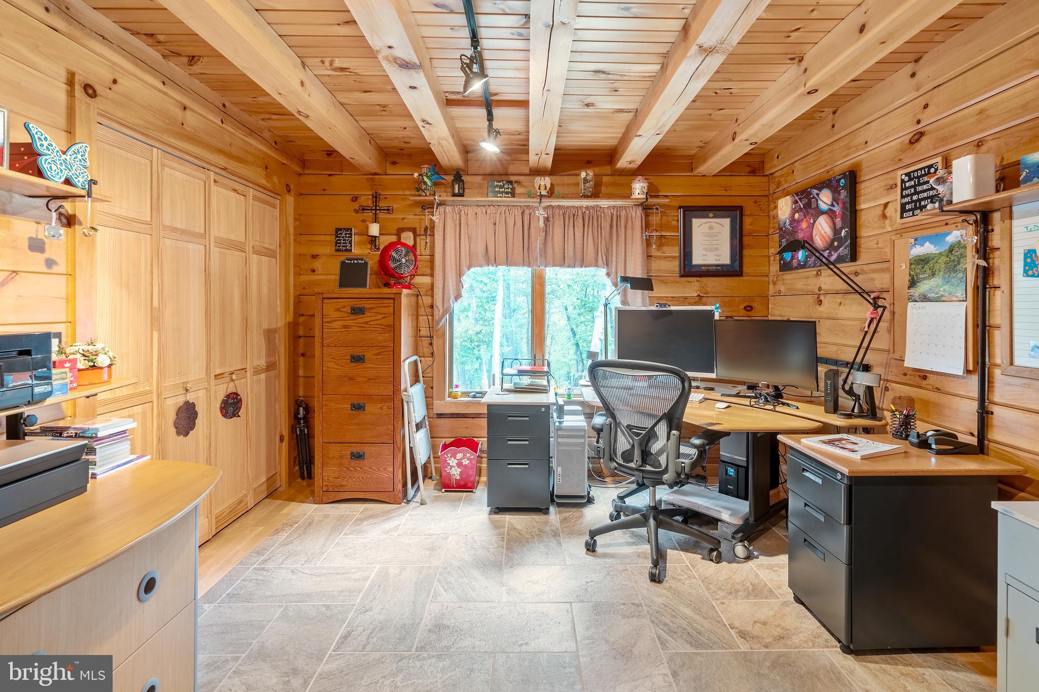 WHITETAIL RIDGE - Residential