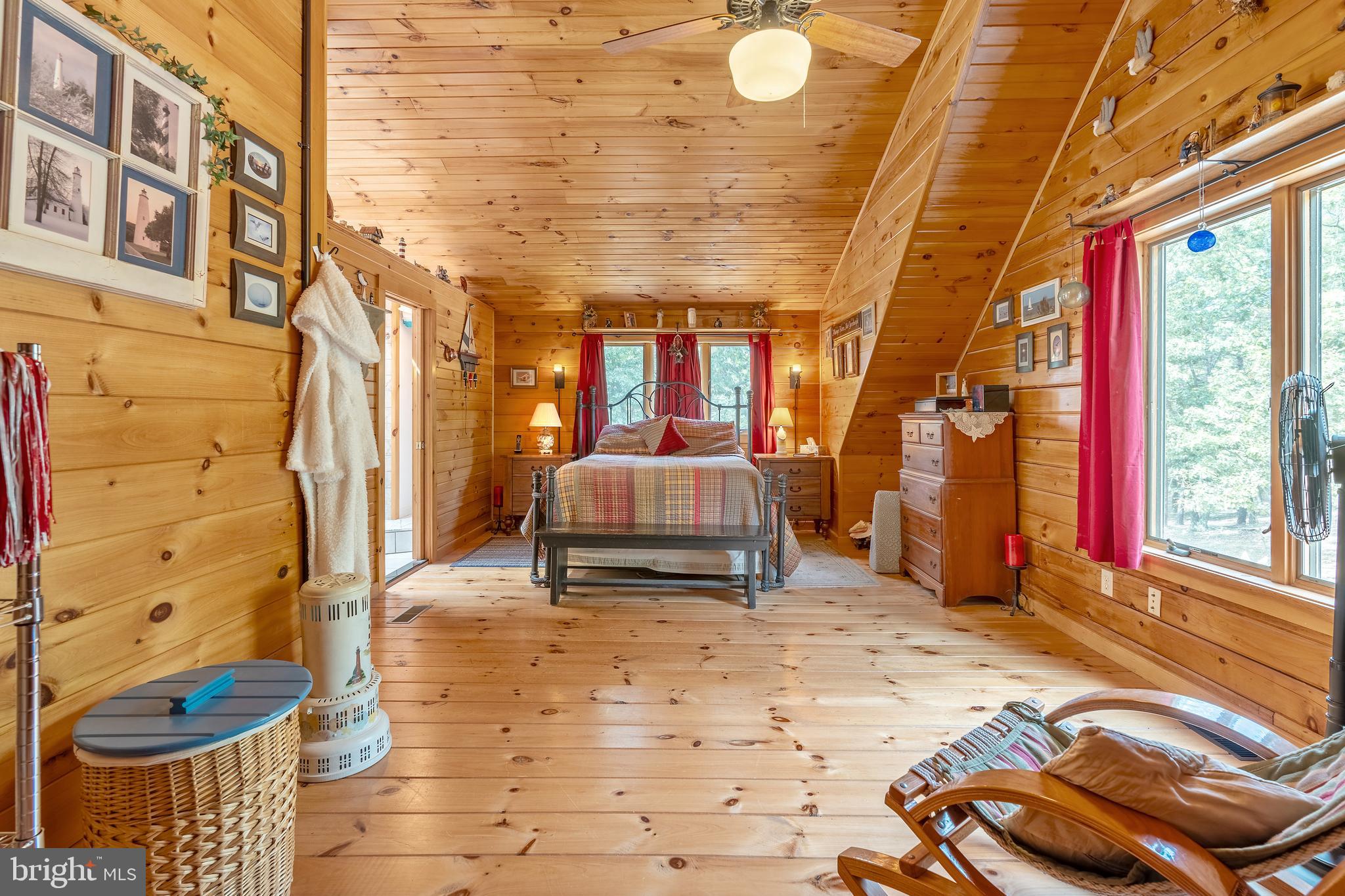 WHITETAIL RIDGE - Residential