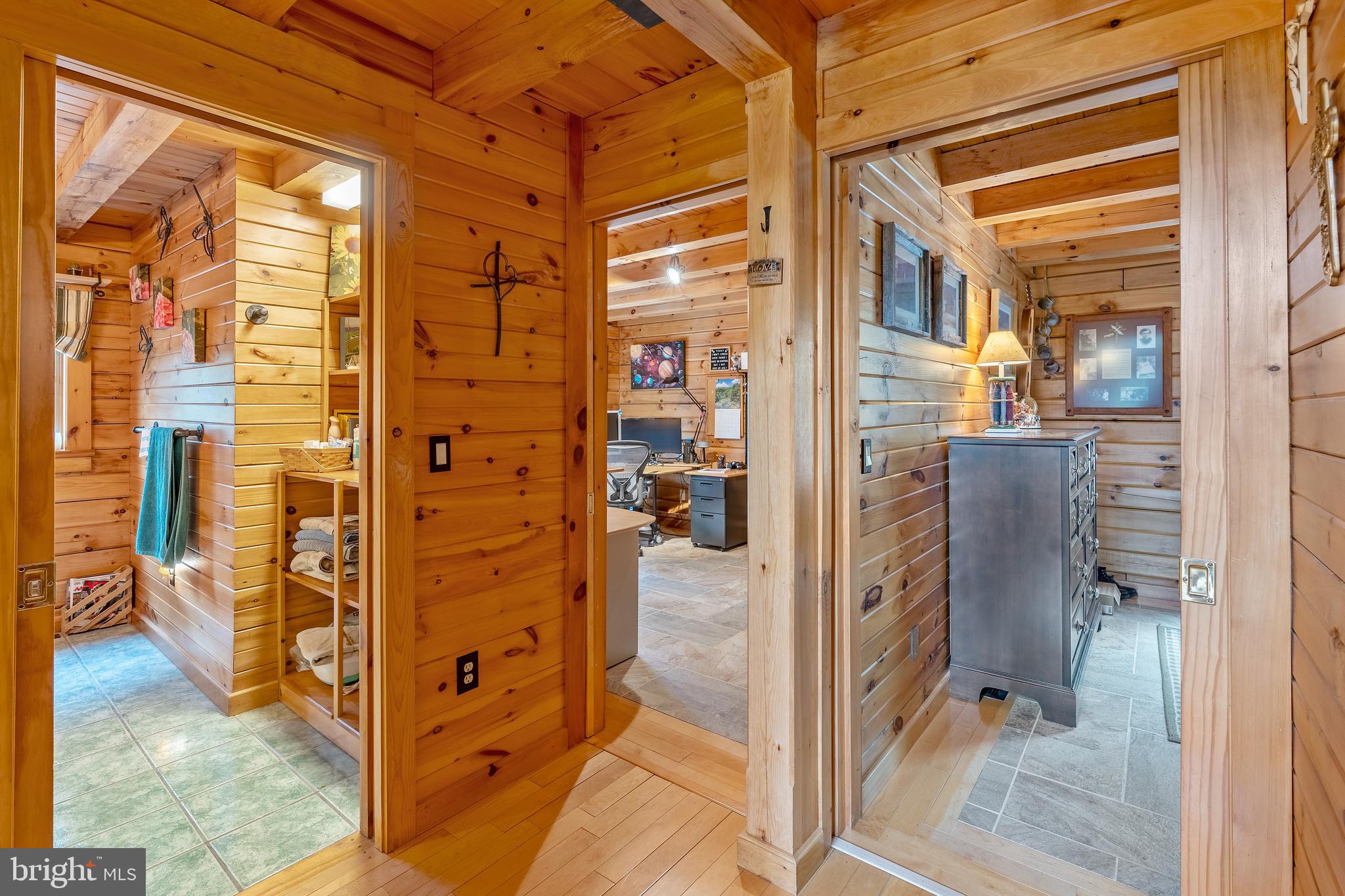 WHITETAIL RIDGE - Residential