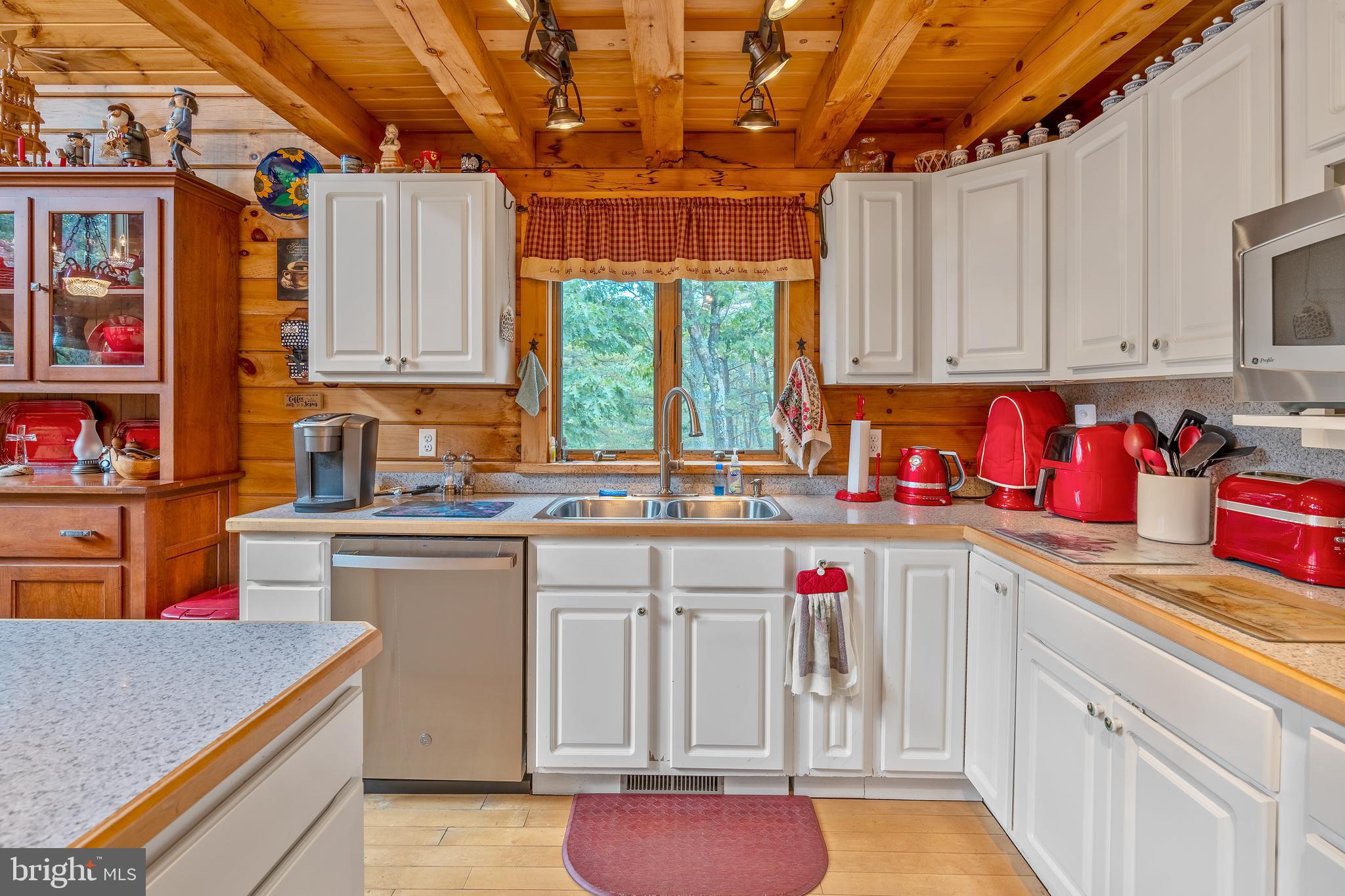 WHITETAIL RIDGE - Residential